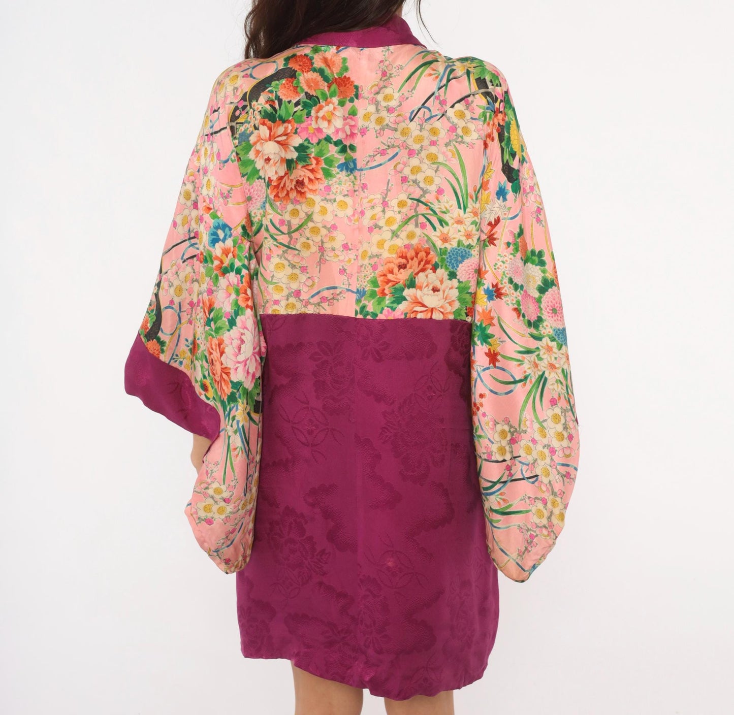 70s Silk Kimono Robe Pink Magenta Floral Chrysanthemum Butterfly Print Small S