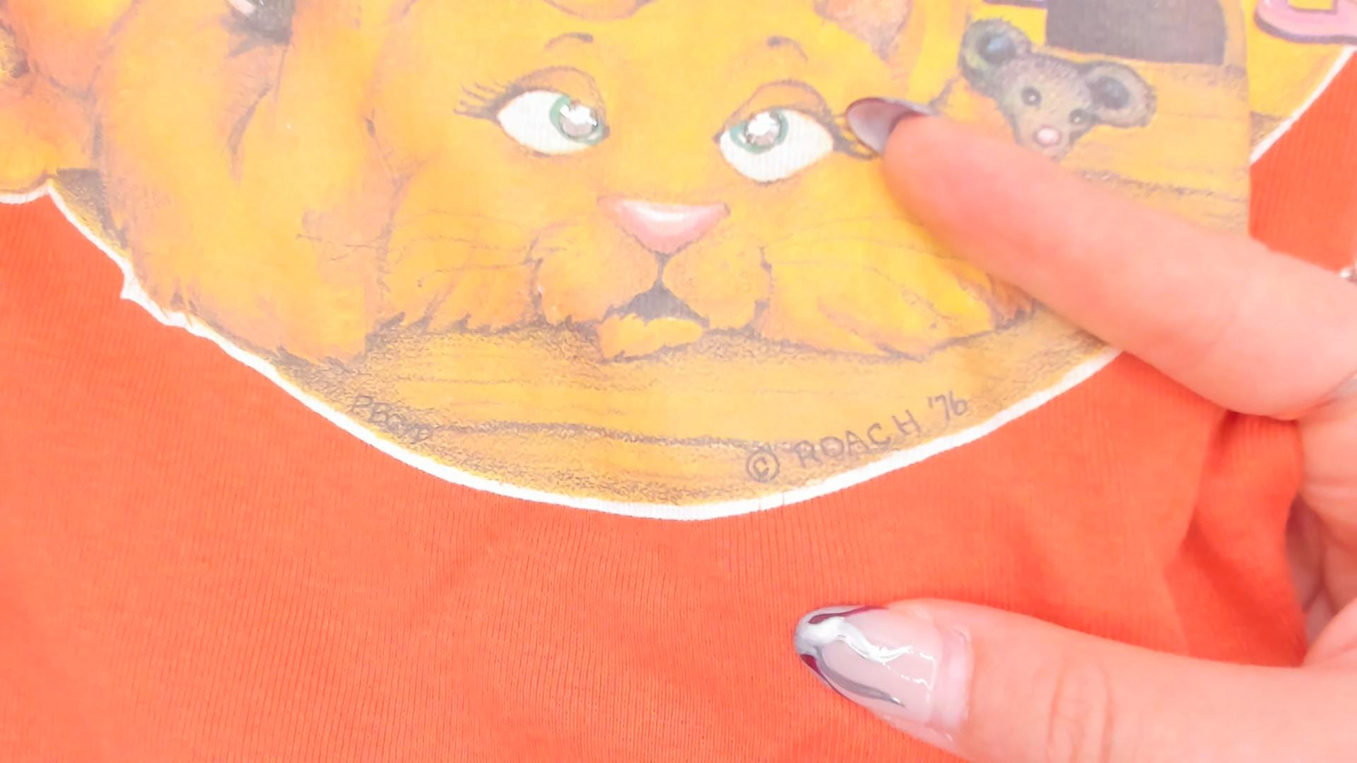 70s You Babes Cat Graphic Tee Orange Scoop Neck Cotton Small