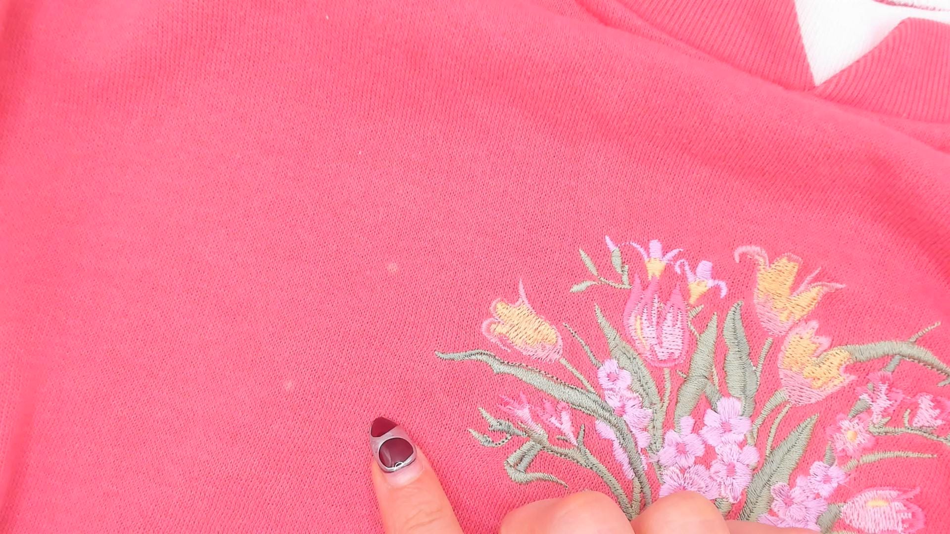 90s Floral Embroidered Sweatshirt Rose Pink Tulip Basket Cotton Medium