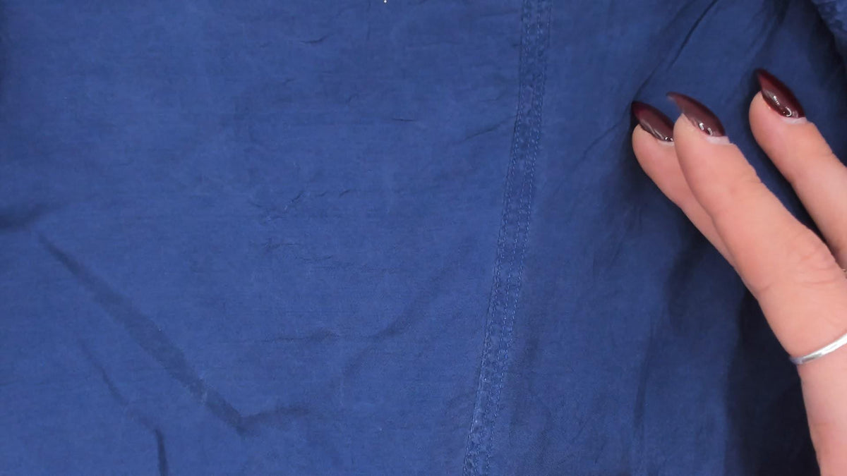 90s Franco Biani Navy Silk Button-Up Shirt Small