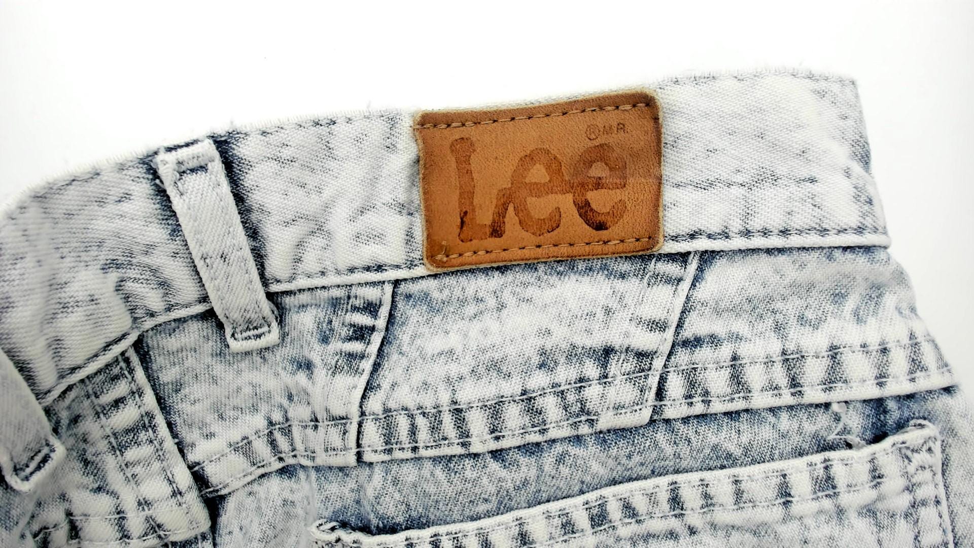 90s Lee Light Wash High Waisted Straight Leg Mom Jeans Small