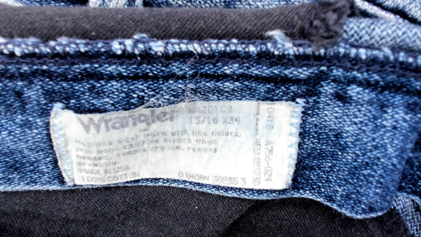 Y2K Wrangler High-Waisted Straight Leg Jeans Medium Blue Denim