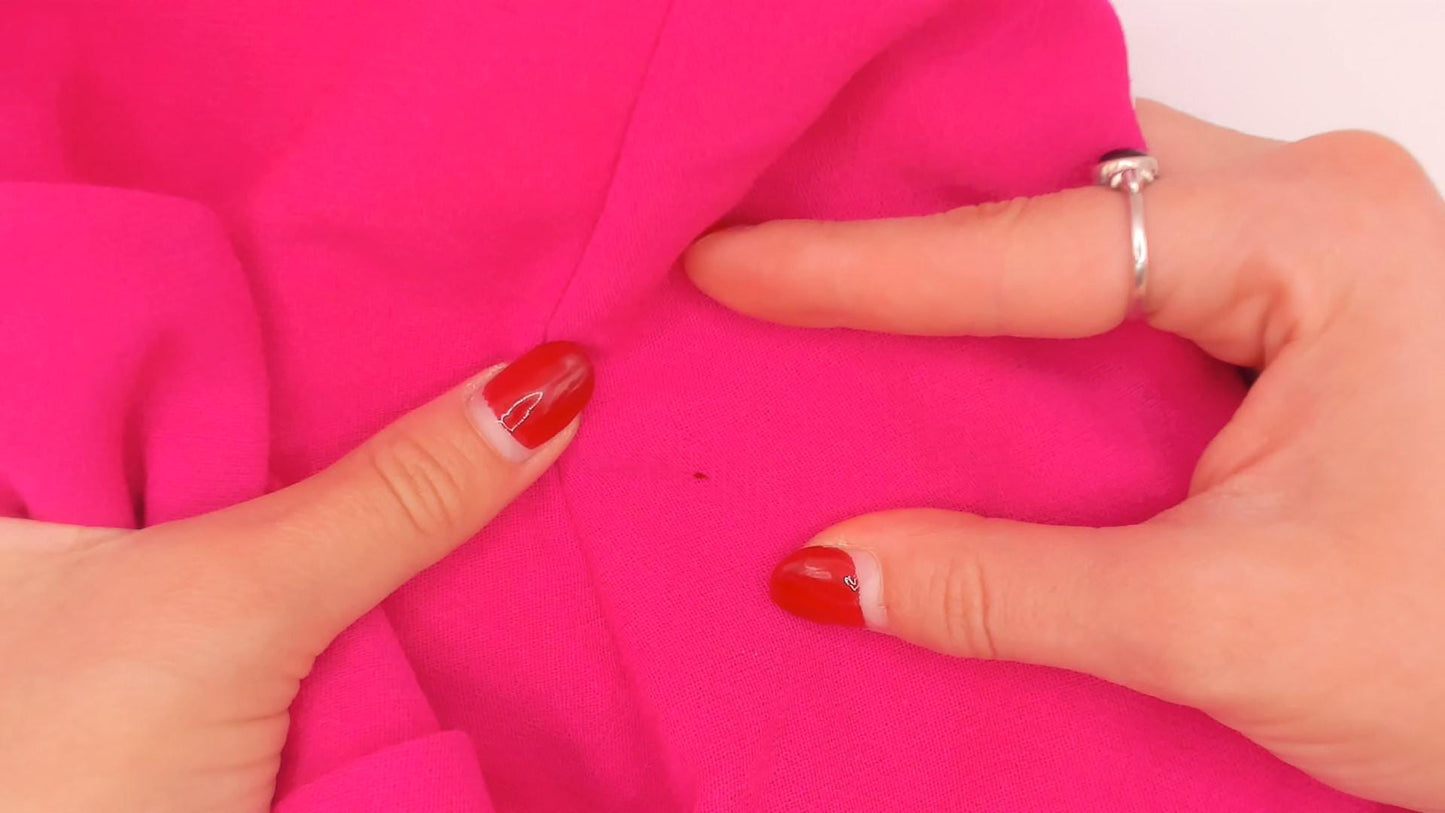 90s N. Valentino Hot Pink Wool Blazer Two-Button Structured Shoulders Medium M