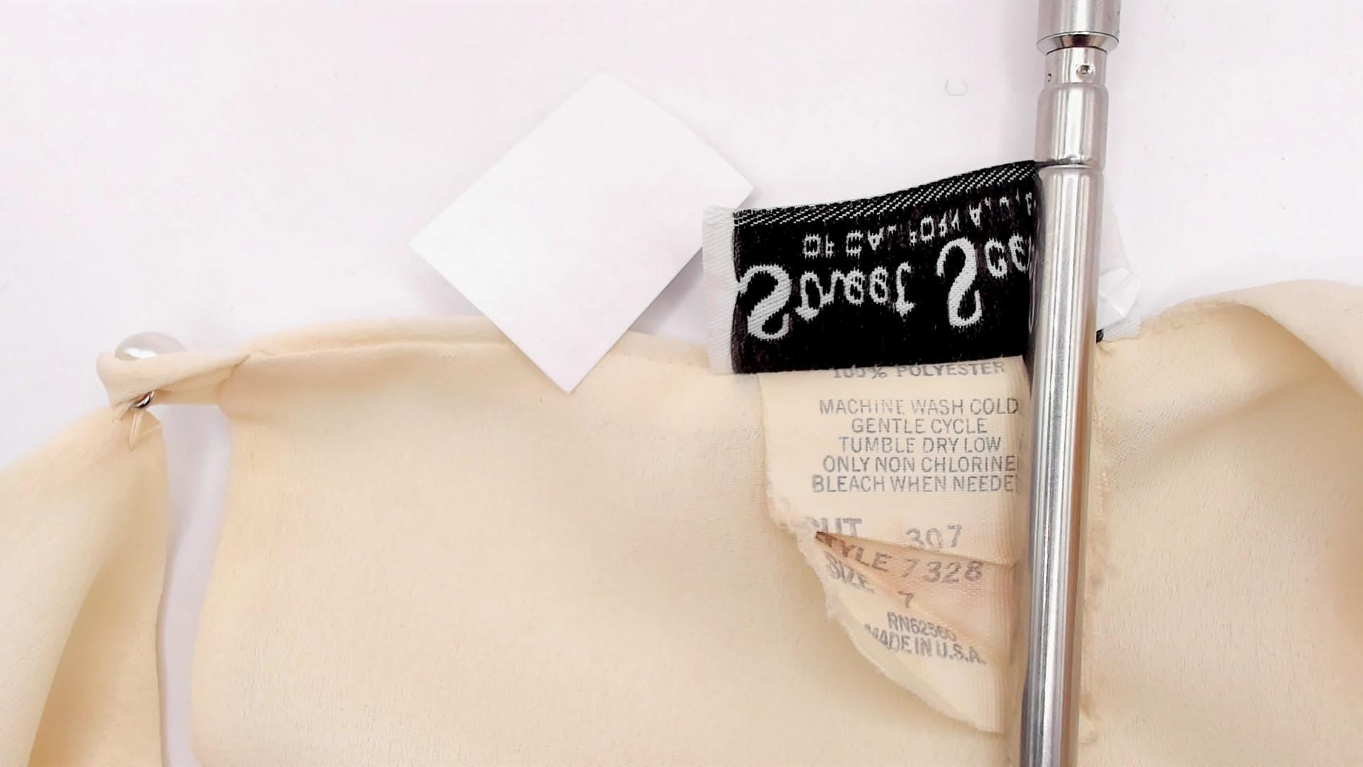 80s Street Scene Cream Chiffon Dress Bishop Sleeve V-Trim Knee-Length Small S