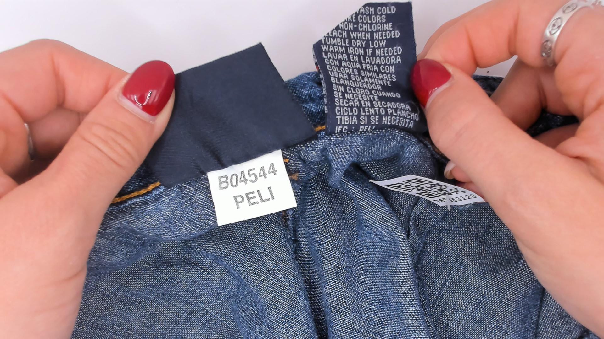 2000s Bill Blass Belted Denim Mini Skirt Indigo Cotton Medium M