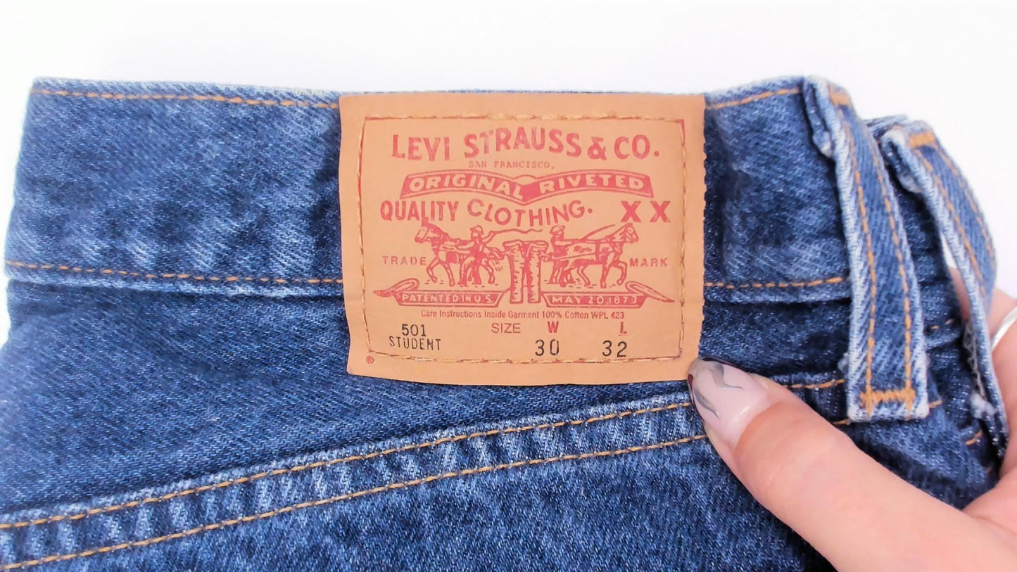 Levi's 501 Student Jeans 2000s Medium Indigo Straight Leg Button Fly 30x32