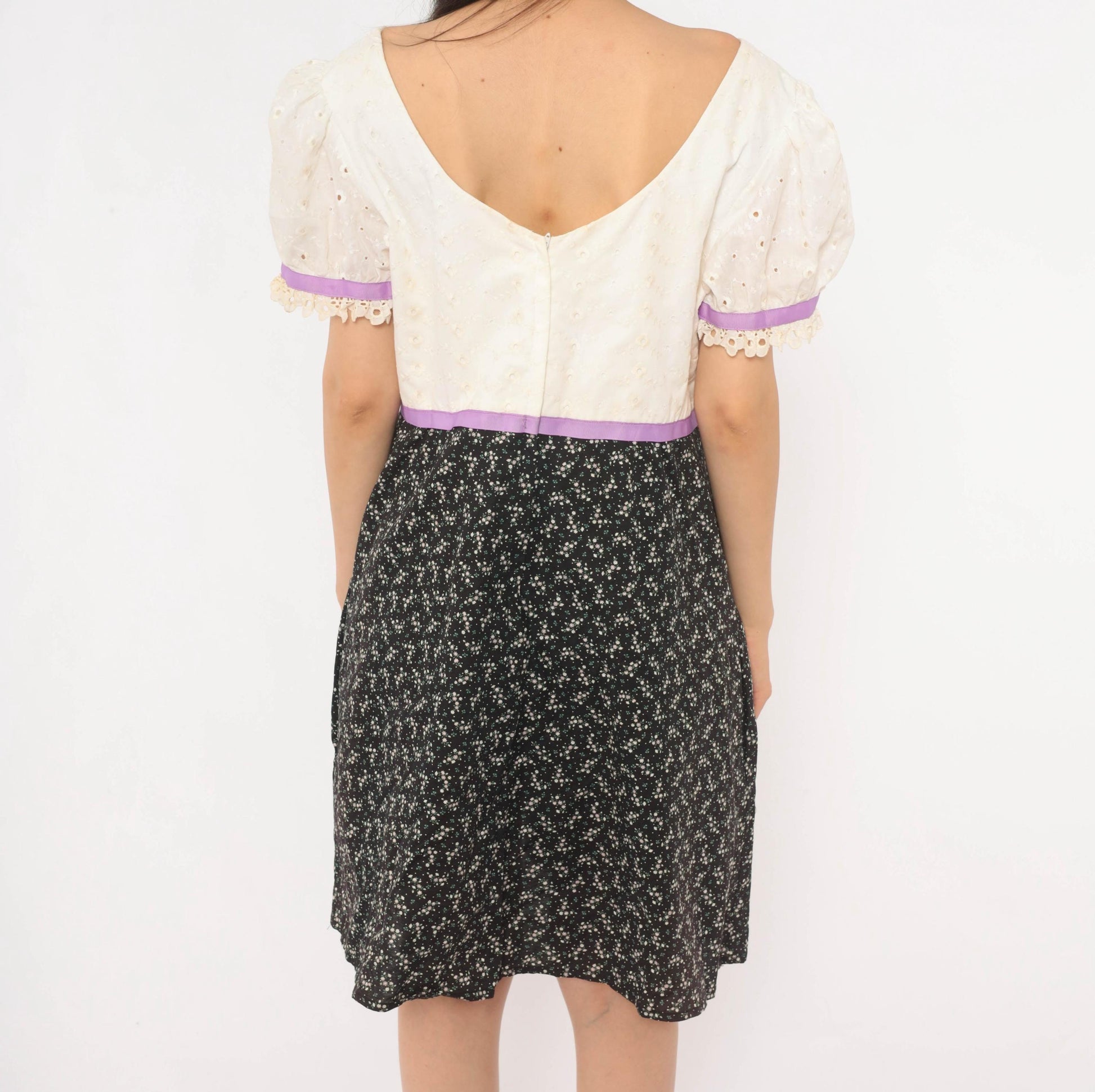 70s Princess Kaiulani Empire Waist Dress Eyelet Puff Sleeve Black Floral Medium M