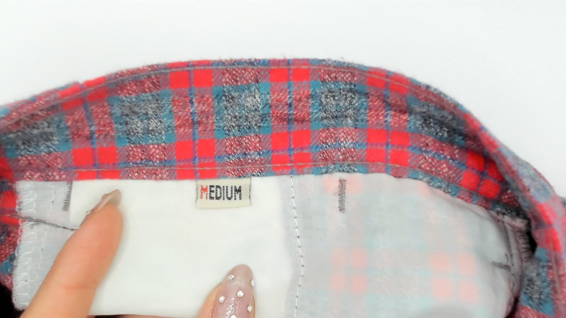 80s Pazzo Plaid High-Waisted Shorts Red Blue Button Front Medium