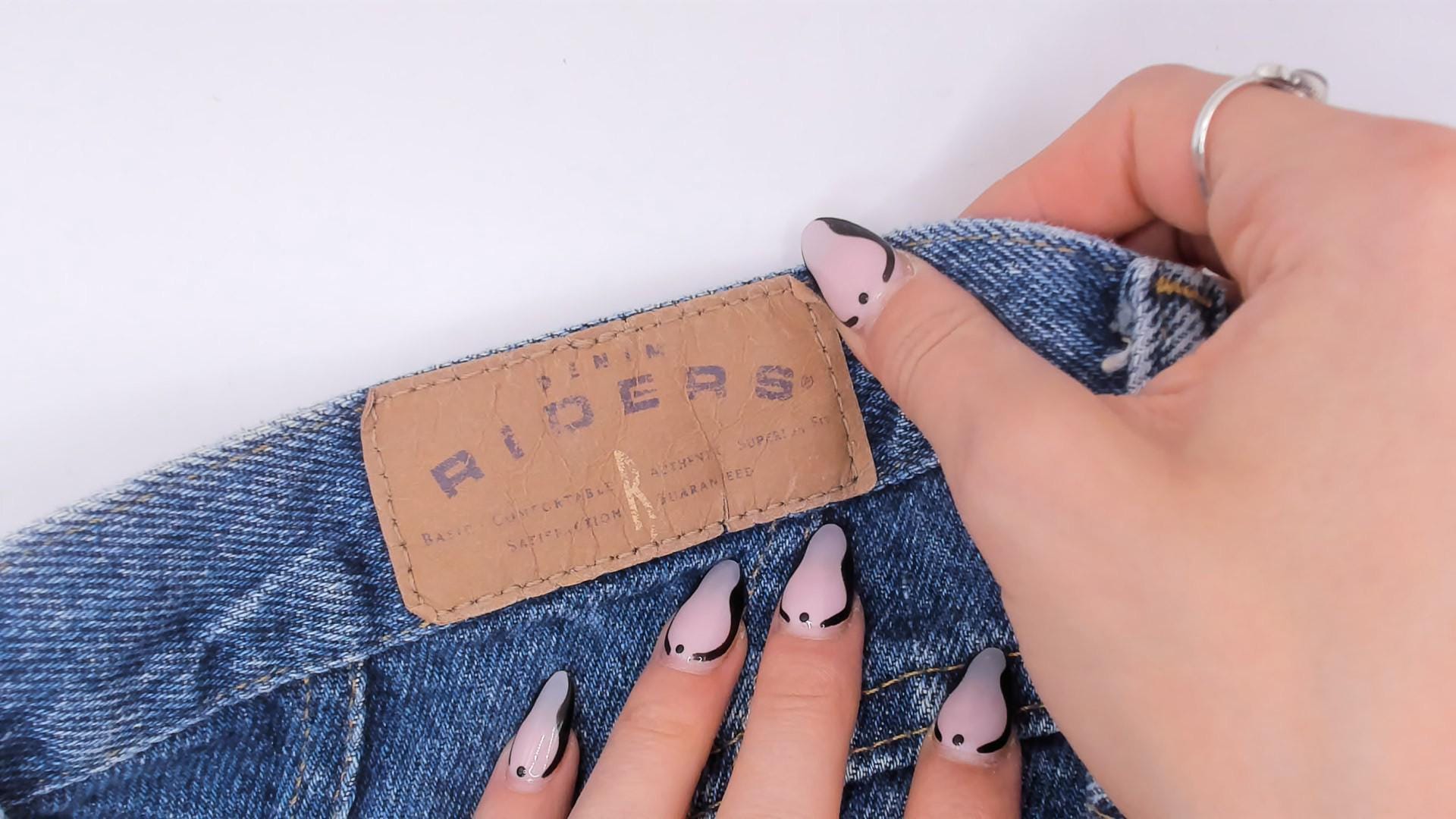 90s Riders Mom Jeans High Waisted Stonewash Blue Denim Straight Leg Medium M