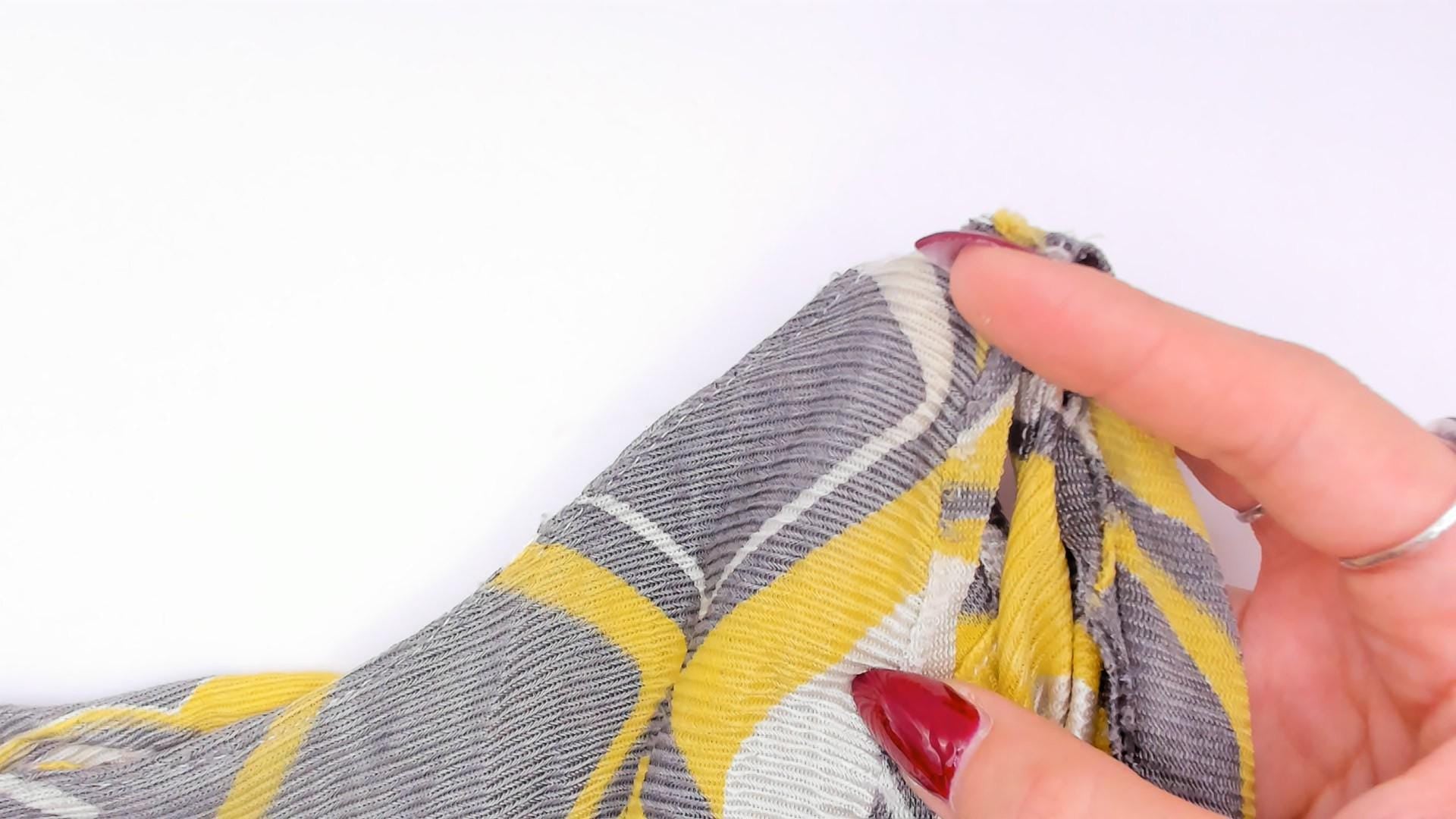 1960s Space Age Mod Mini Dress Yellow Grey Geometric Print Tie Waist Extra Small XS