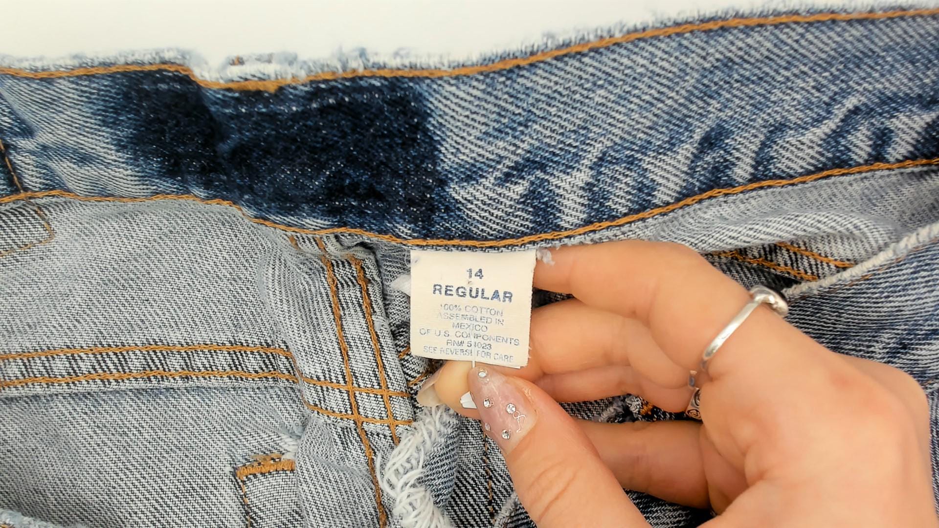 90s Old Navy Light Wash Distressed Jeans High Waist Straight Leg Medium