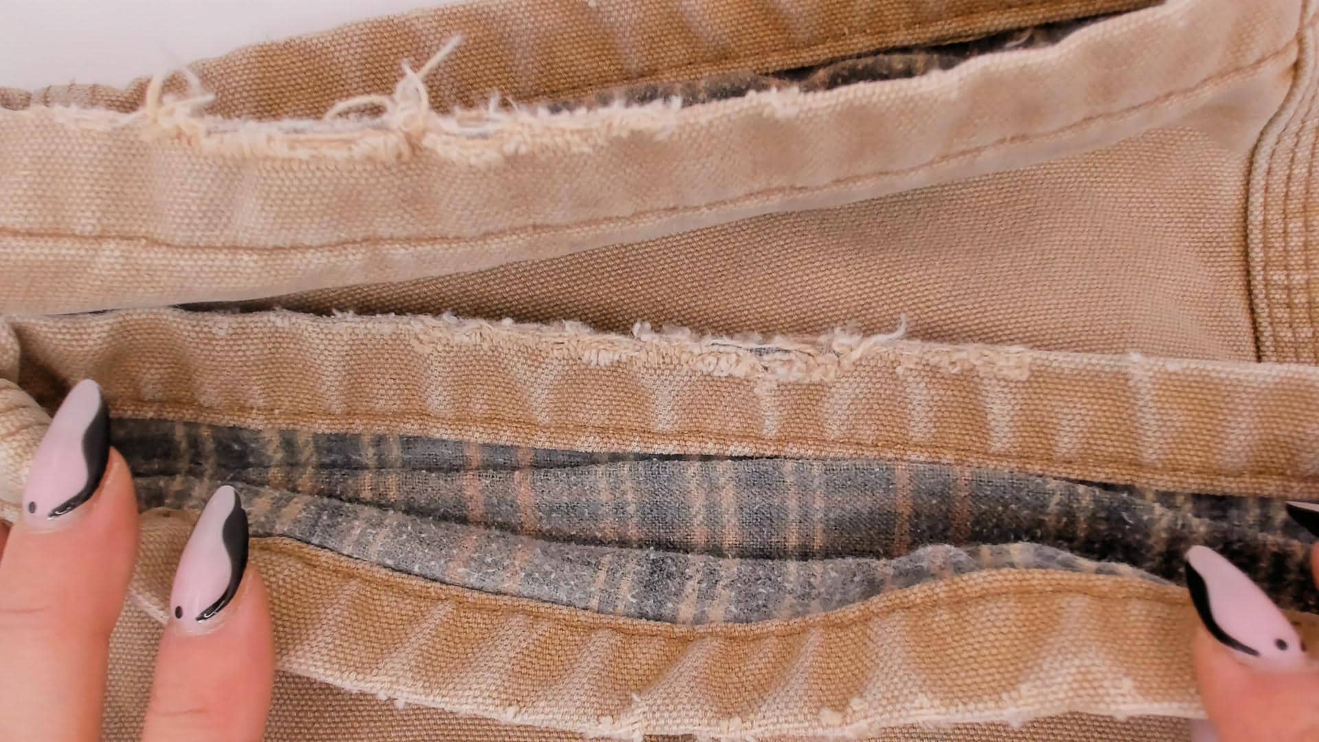 Carhartt Carpenter Pants Flannel Lined Canvas Straight Leg Tan Distressed Extra Large XL