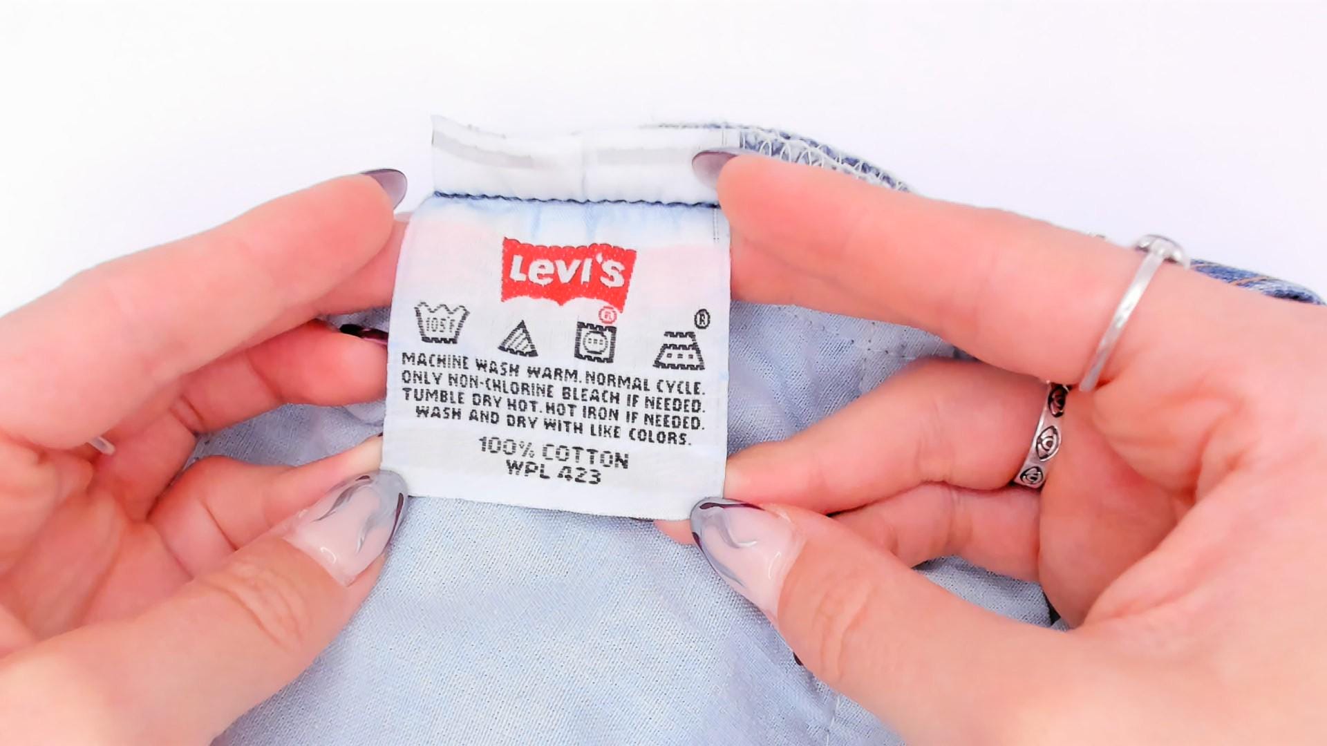 Levi's 501 Student Jeans 2000s Medium Indigo Straight Leg Button Fly 30x32