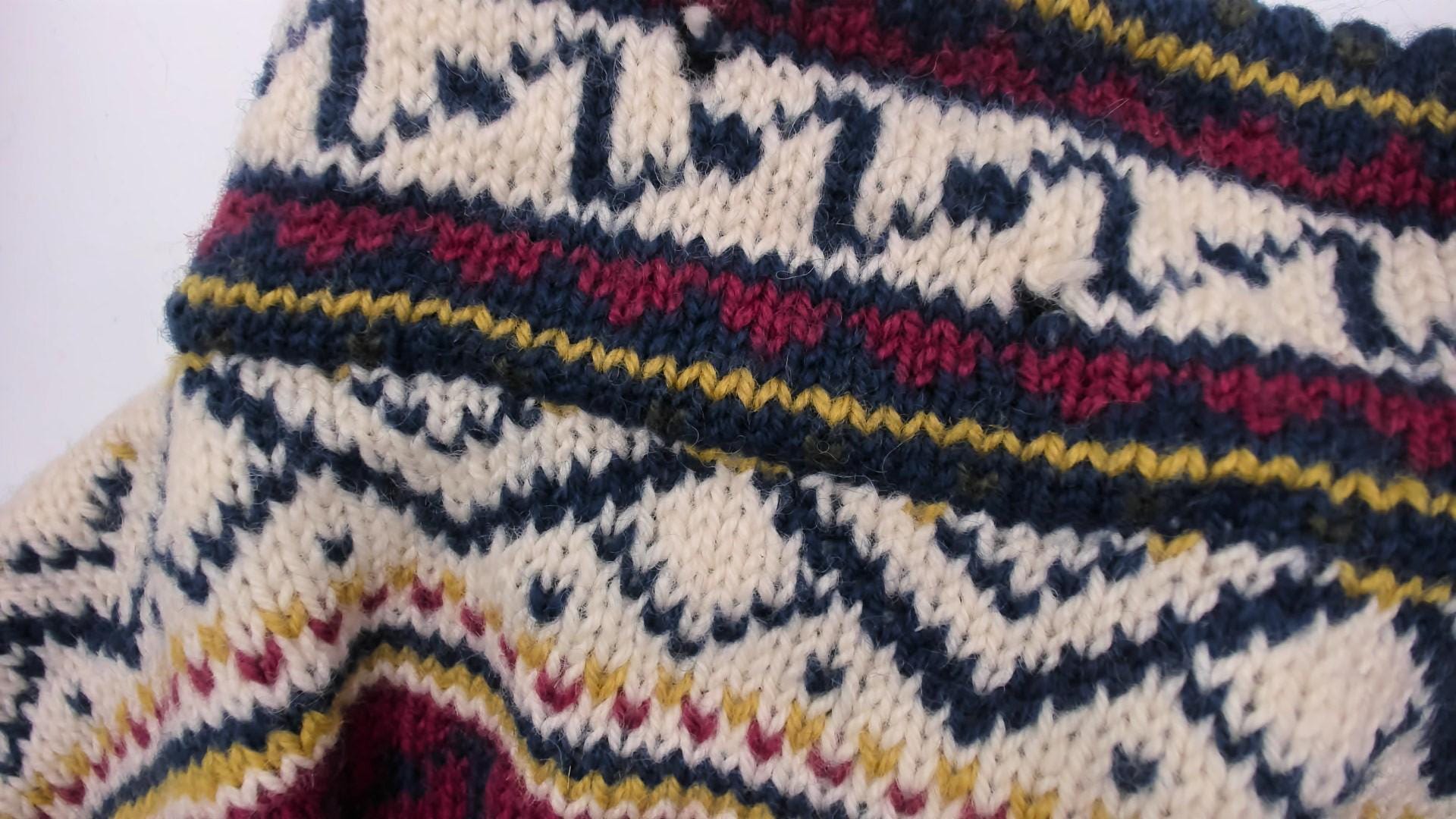 90s Husfliden Norwegian Fair Isle Wool Cardigan Navy Cream Burgundy Medium M