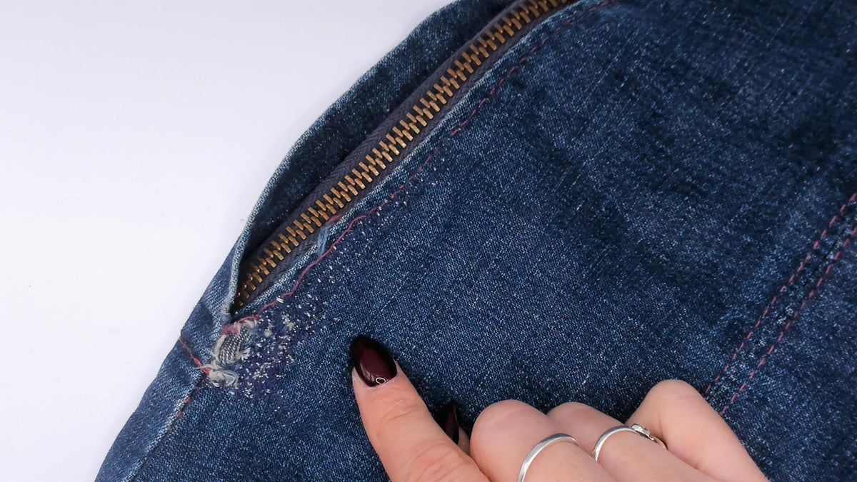 80s Blue Denim Wide Leg Shorts Red Fringe Lace Up Front Studded Medium M