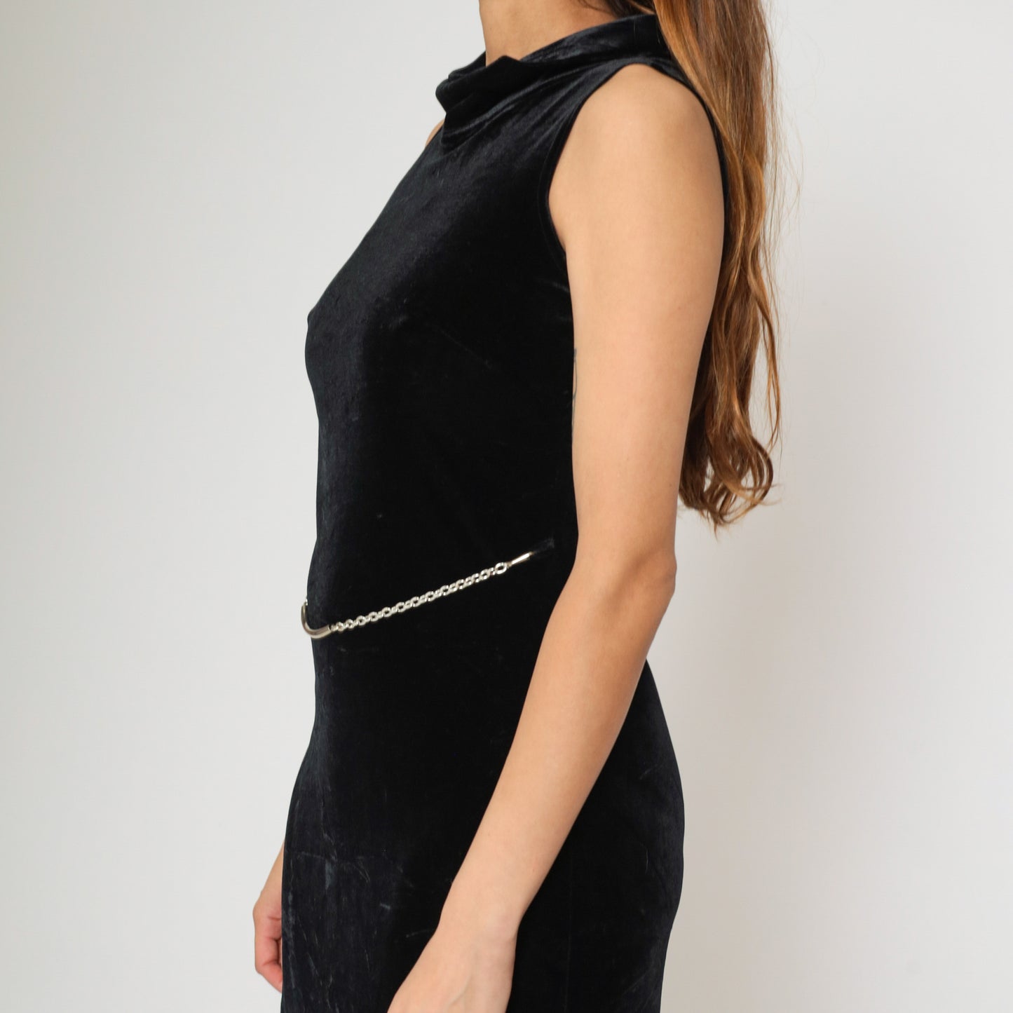 90s Black Velvet Maxi Dress with Chain Belt 5/6
