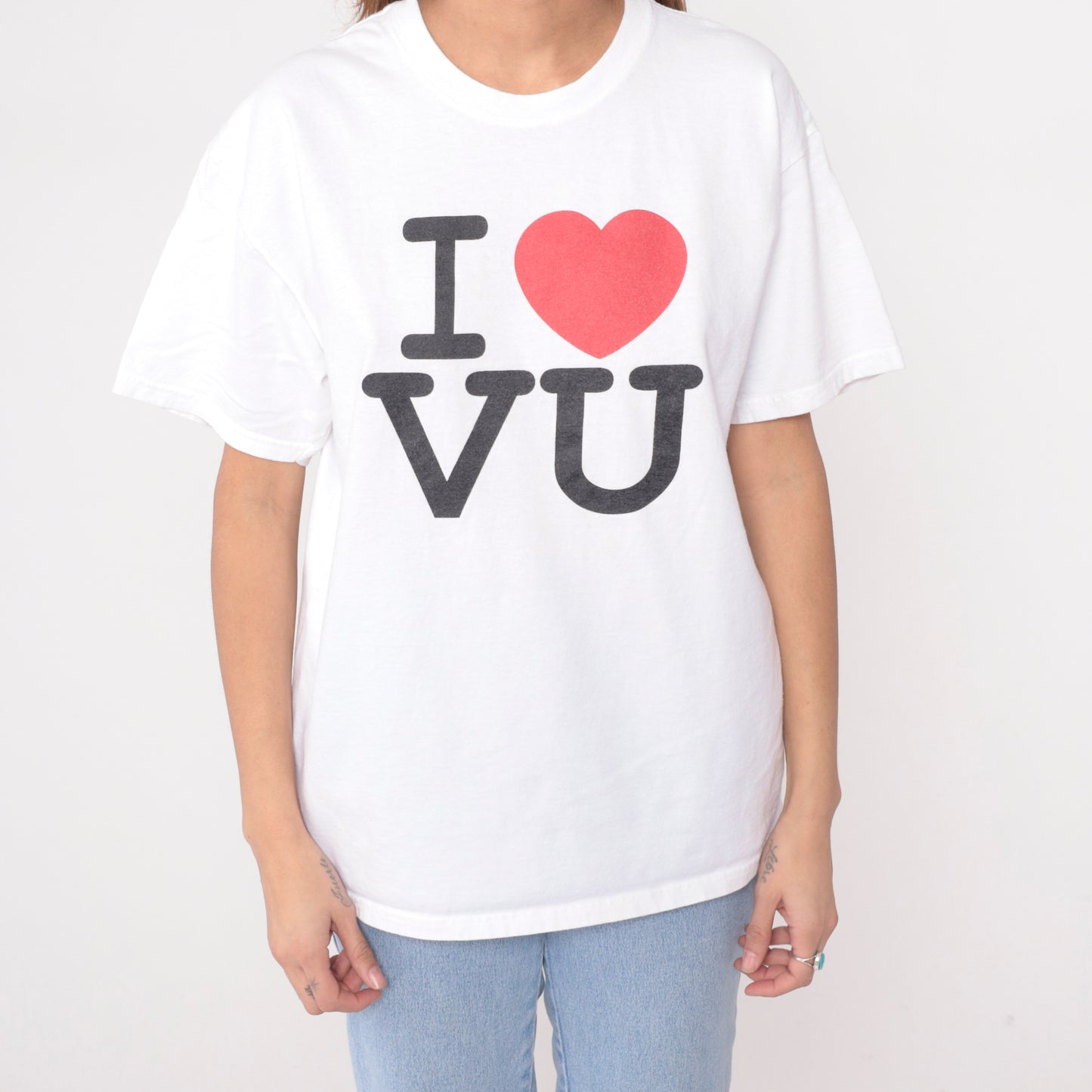 Y2K White Cotton T-Shirt I Love VU University College Graphic Tee Hanes Campus Vintage 2000s Letter Print Heart Logo School Spirit Large L