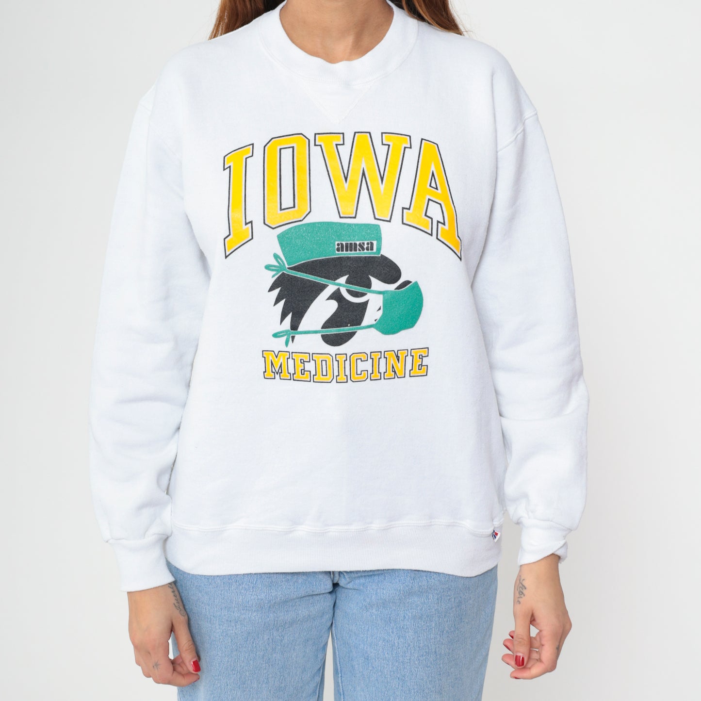 Iowa Medicine Sweatshirt Russell Athletic 90s University College White Crew Neck Cotton Herky Mascot Vintage Medical School AMSA Medium M