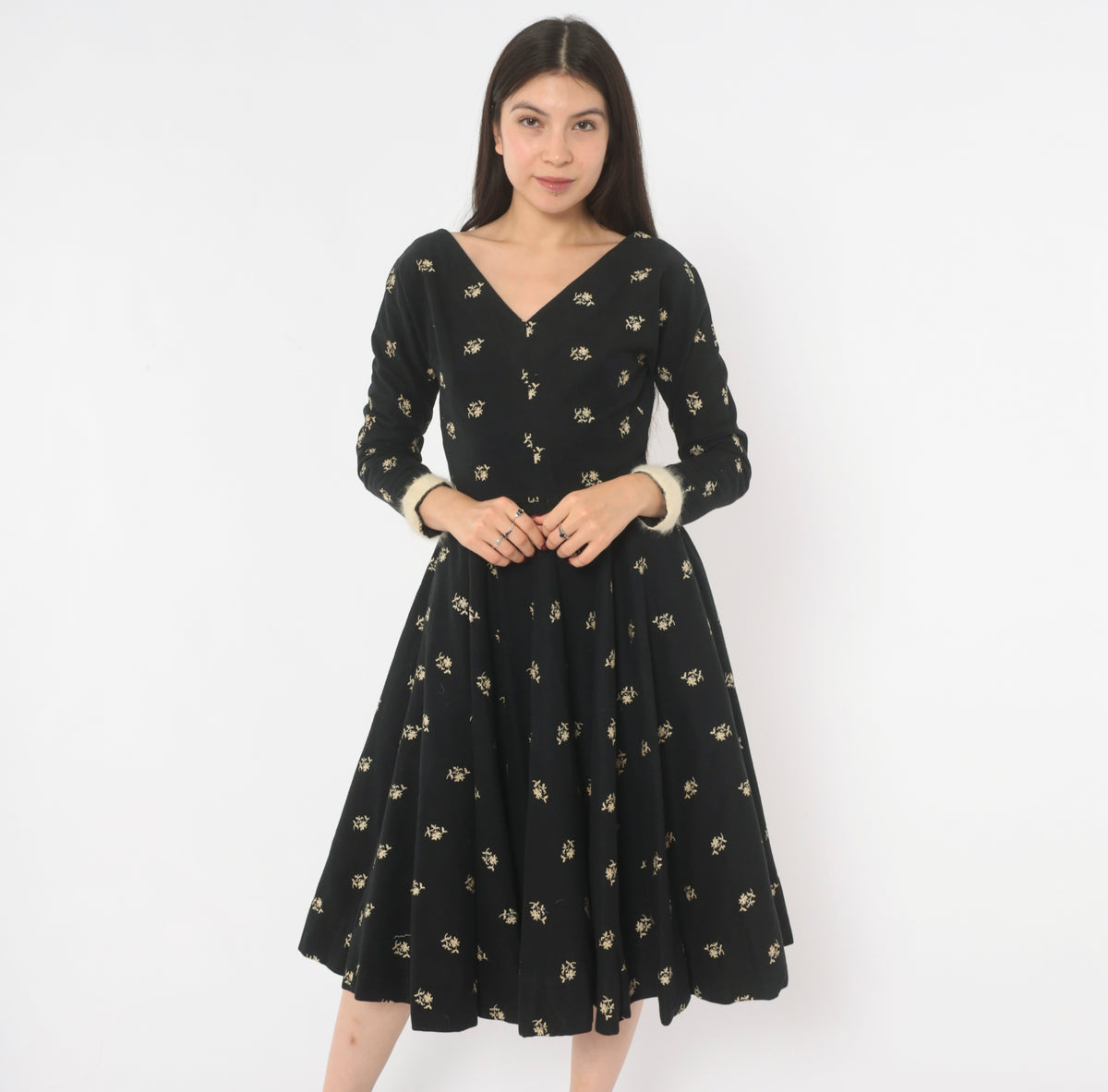 50s Embroidered Floral Dress Mr Mort Black Cream Cotton Fit Flare V Neck Long Sleeve Full Circle Skirt Swing Frock Midi Fur Cuff Dark Prairie Vintage Extra Small XS