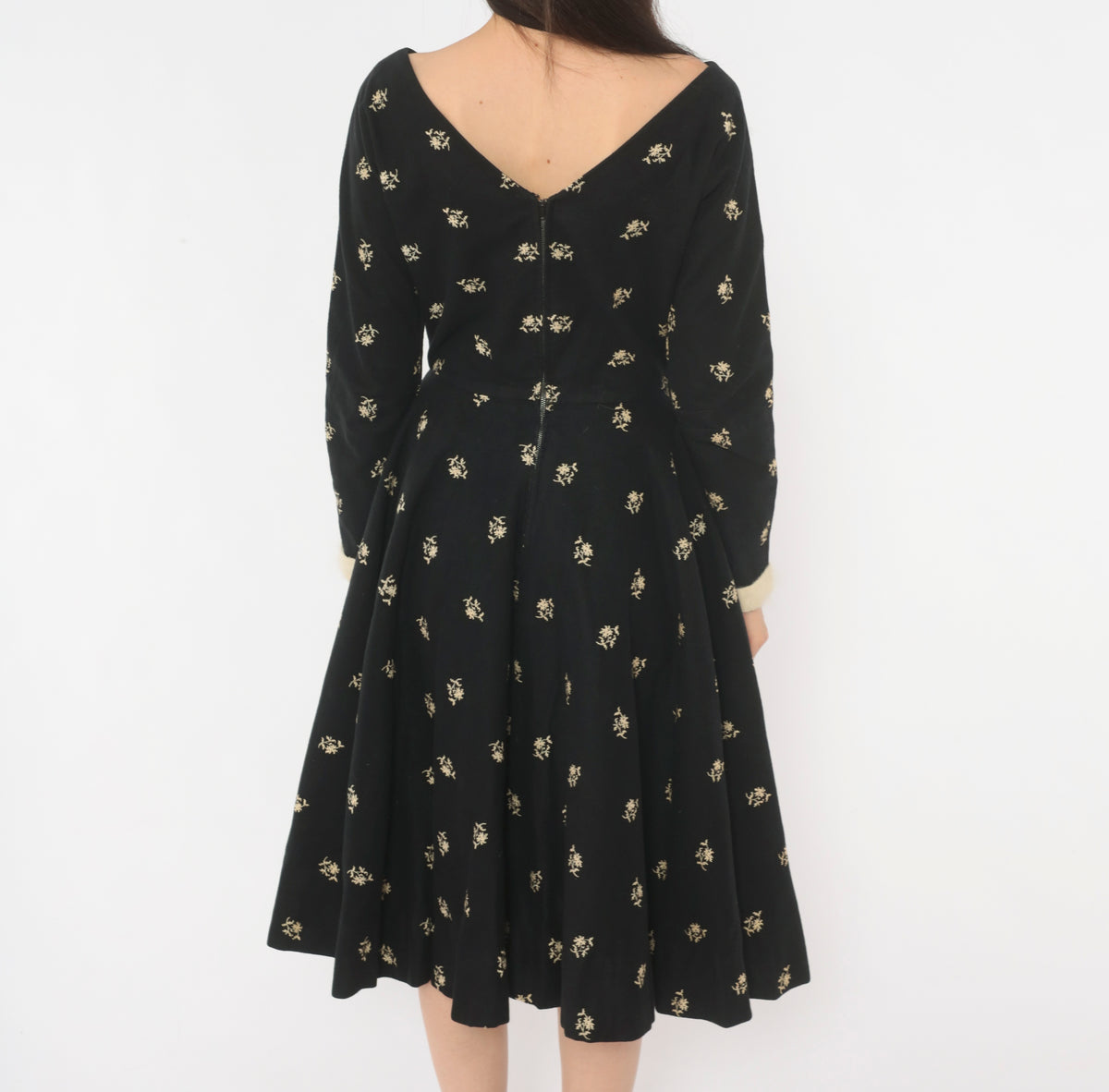 50s Embroidered Floral Dress Mr Mort Black Cream Cotton Fit Flare V Neck Long Sleeve Full Circle Skirt Swing Frock Midi Fur Cuff Dark Prairie Vintage Extra Small XS