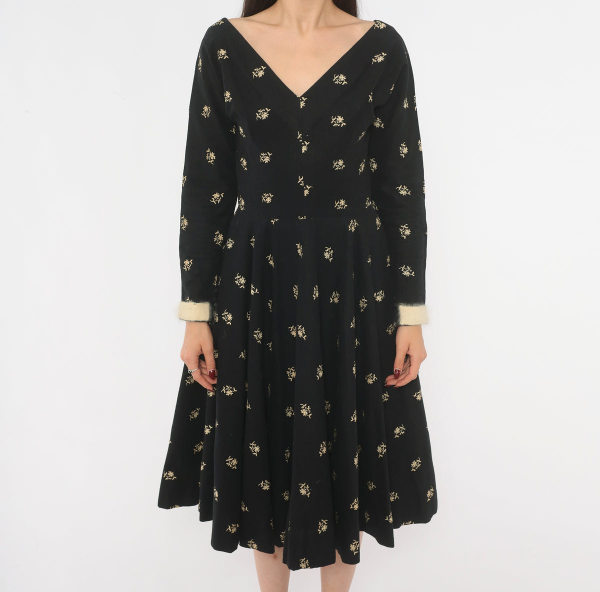 50s Embroidered Floral Dress Mr Mort Black Cream Cotton Fit Flare V Neck Long Sleeve Full Circle Skirt Swing Frock Midi Fur Cuff Dark Prairie Vintage Extra Small XS