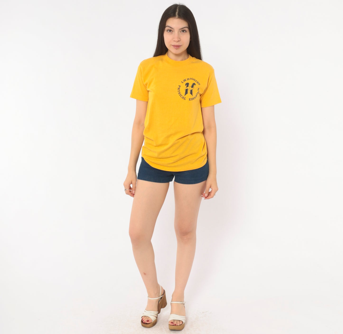 80s L.W. Higgins School Gym Shirt Mustard Physical Education Tee Gold Cotton Print Collegiate Preppy Athletic Vintage Short Sleeve Small S