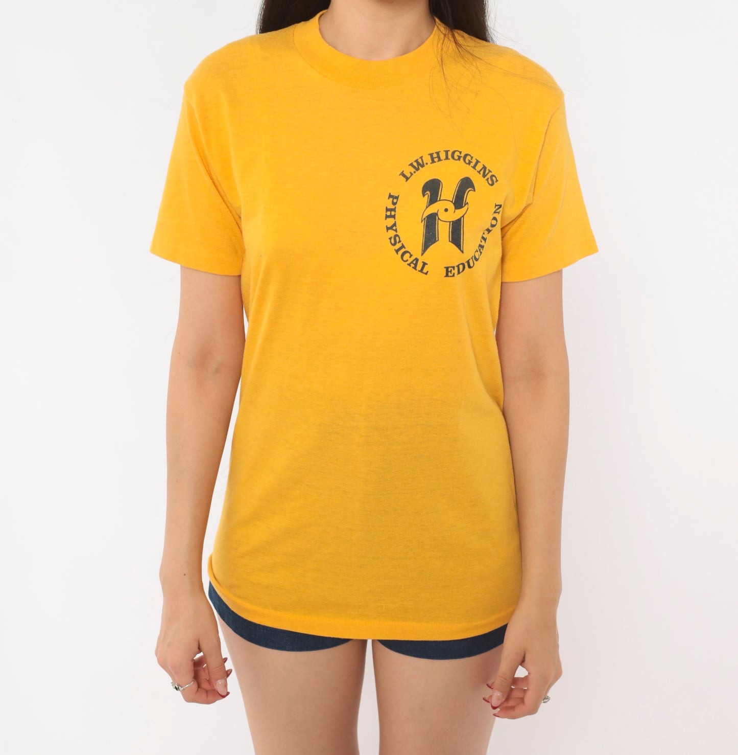 80s L.W. Higgins School Gym Shirt Mustard Physical Education Tee Gold Cotton Print Collegiate Preppy Athletic Vintage Short Sleeve Small S