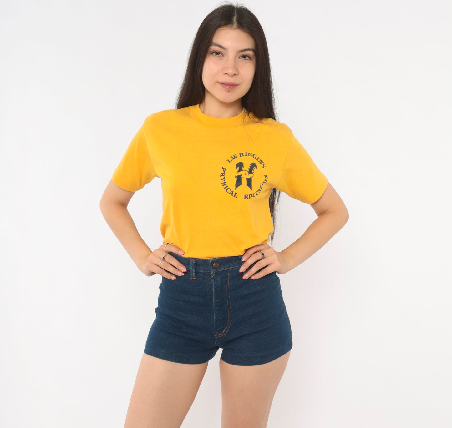 80s L.W. Higgins School Gym Shirt Mustard Physical Education Tee Gold Cotton Print Collegiate Preppy Athletic Vintage Short Sleeve Small S