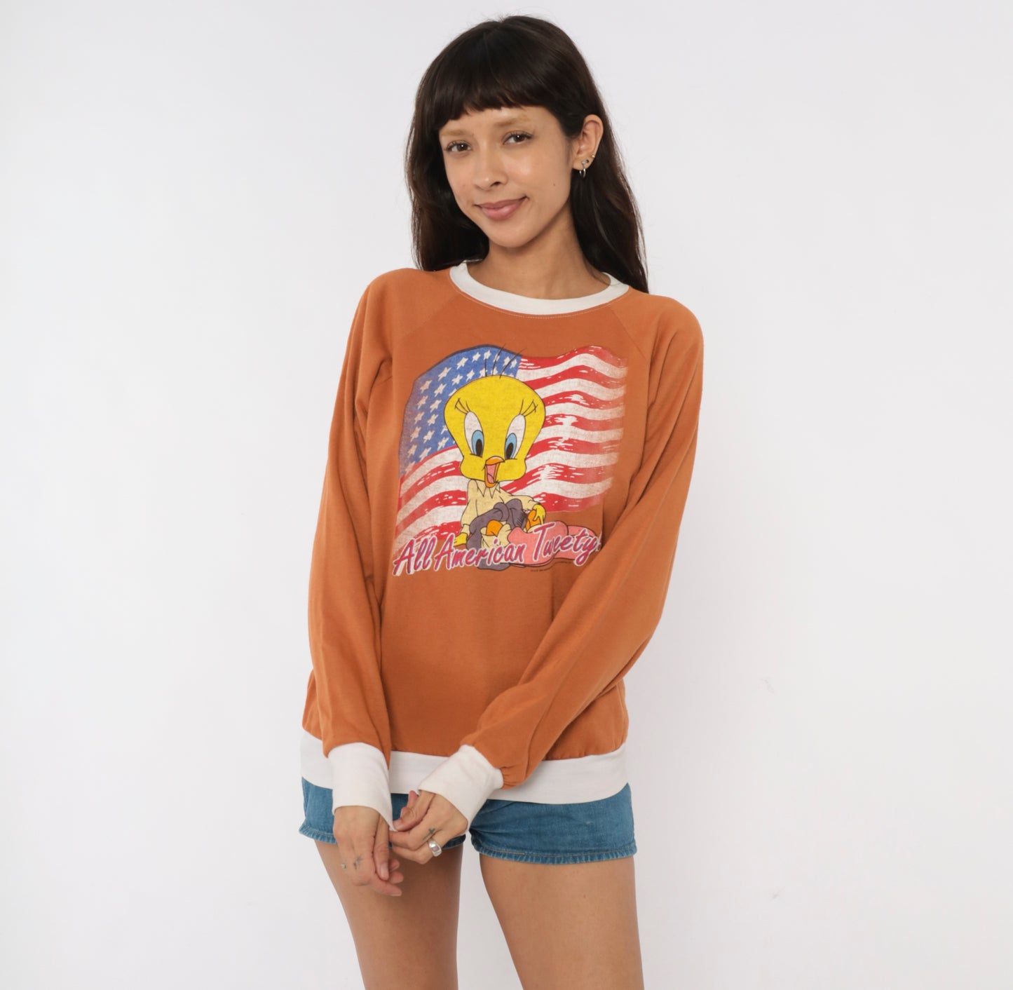 All American Tweety Sweatshirt 90s Looney Tunes Burnt Orange Raglan Sleeve Cartoon Flag Ringer Copper Vintage Warner Bros Sweater Small S