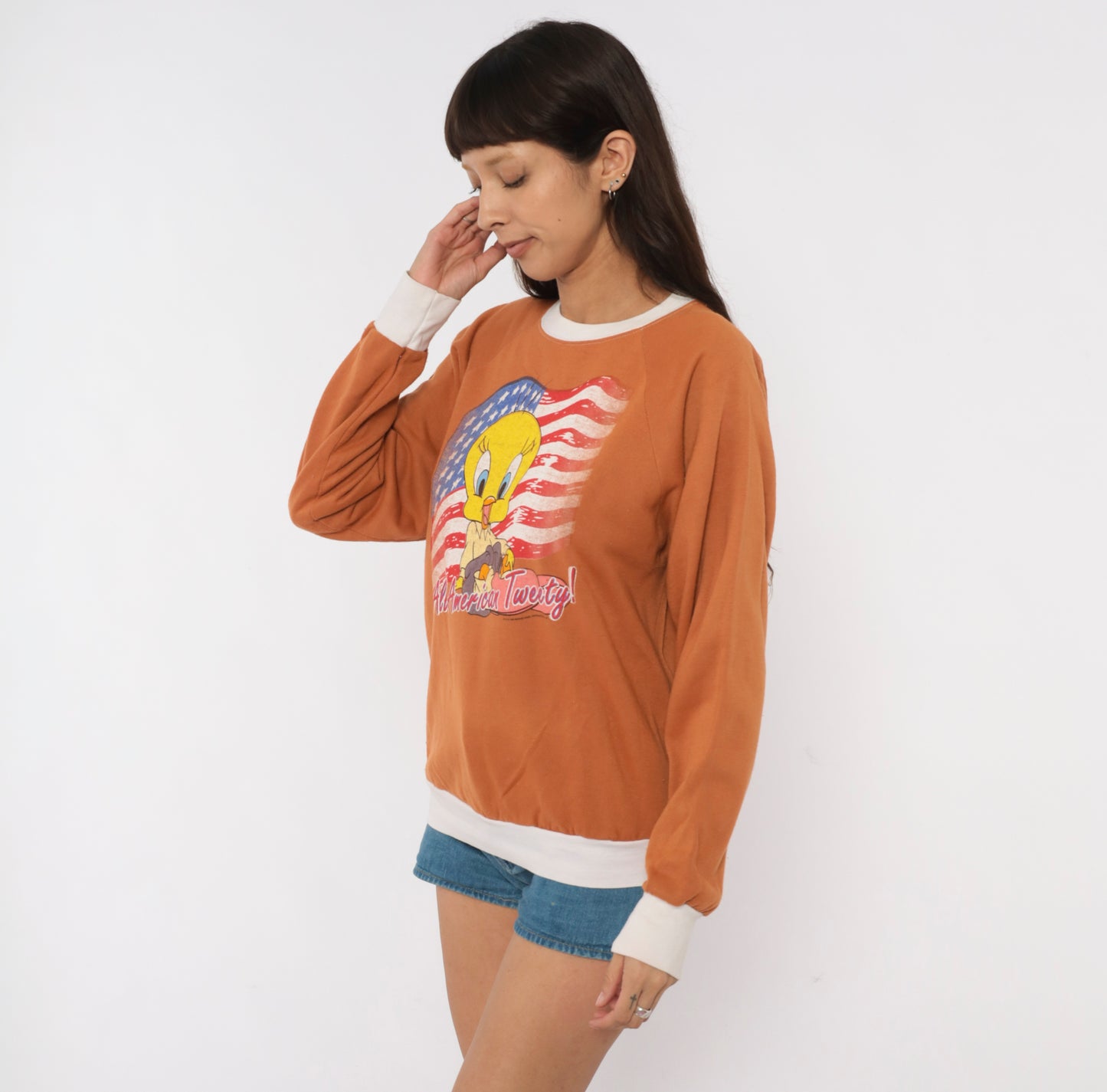 All American Tweety Sweatshirt 90s Looney Tunes Burnt Orange Raglan Sleeve Cartoon Flag Ringer Copper Vintage Warner Bros Sweater Small S