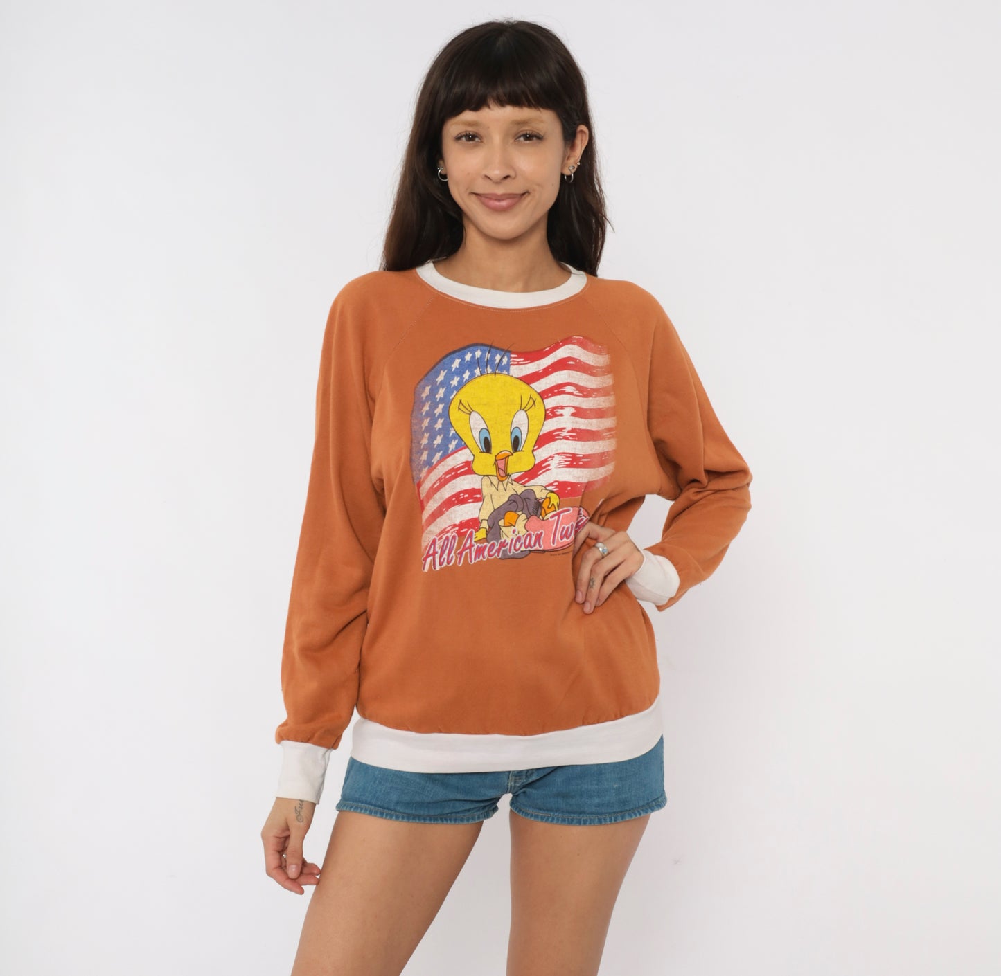 All American Tweety Sweatshirt 90s Looney Tunes Burnt Orange Raglan Sleeve Cartoon Flag Ringer Copper Vintage Warner Bros Sweater Small S