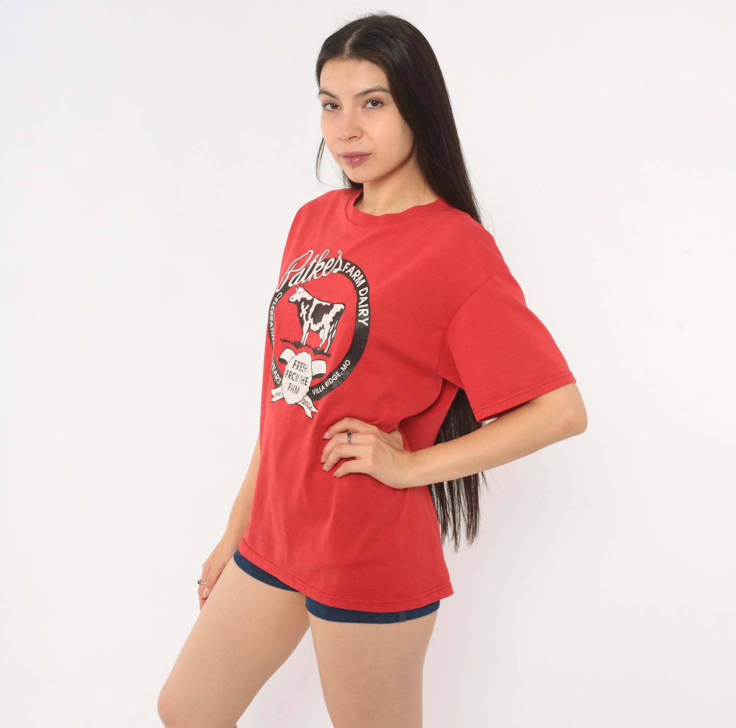 Patkes Farm Dairy Tee 90s Cow Graphic Print Red Cotton Shirt Villa Ridge Missouri Anniversary Vintage Short Sleeve Tomato Crimson Large L