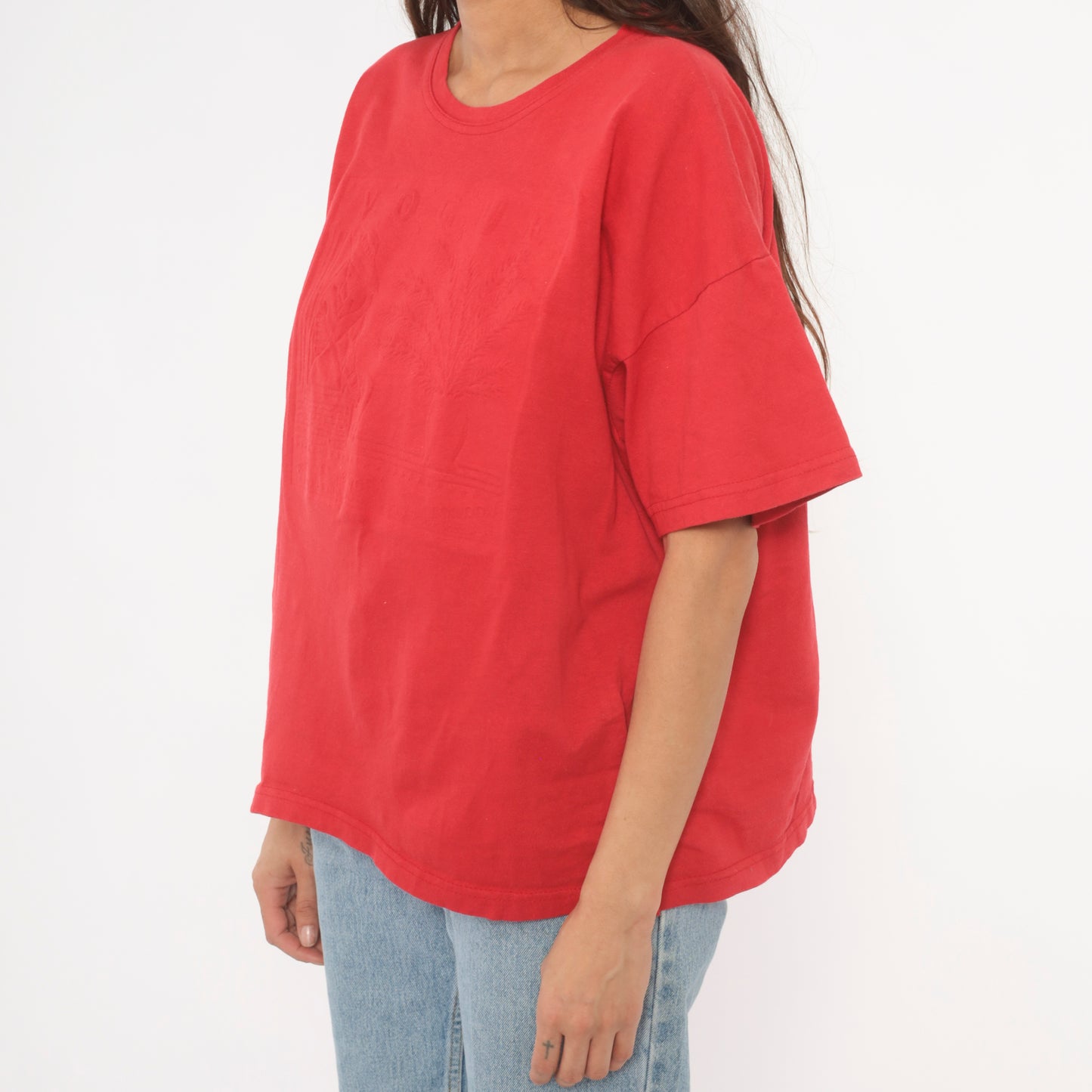 Embossed Vogue Red Tee 90s Boxy Fit Short Sleeve Tonal Graphic Cotton Shirt Blank Back Relaxed Casual Streetwear Vintage Top Large L
