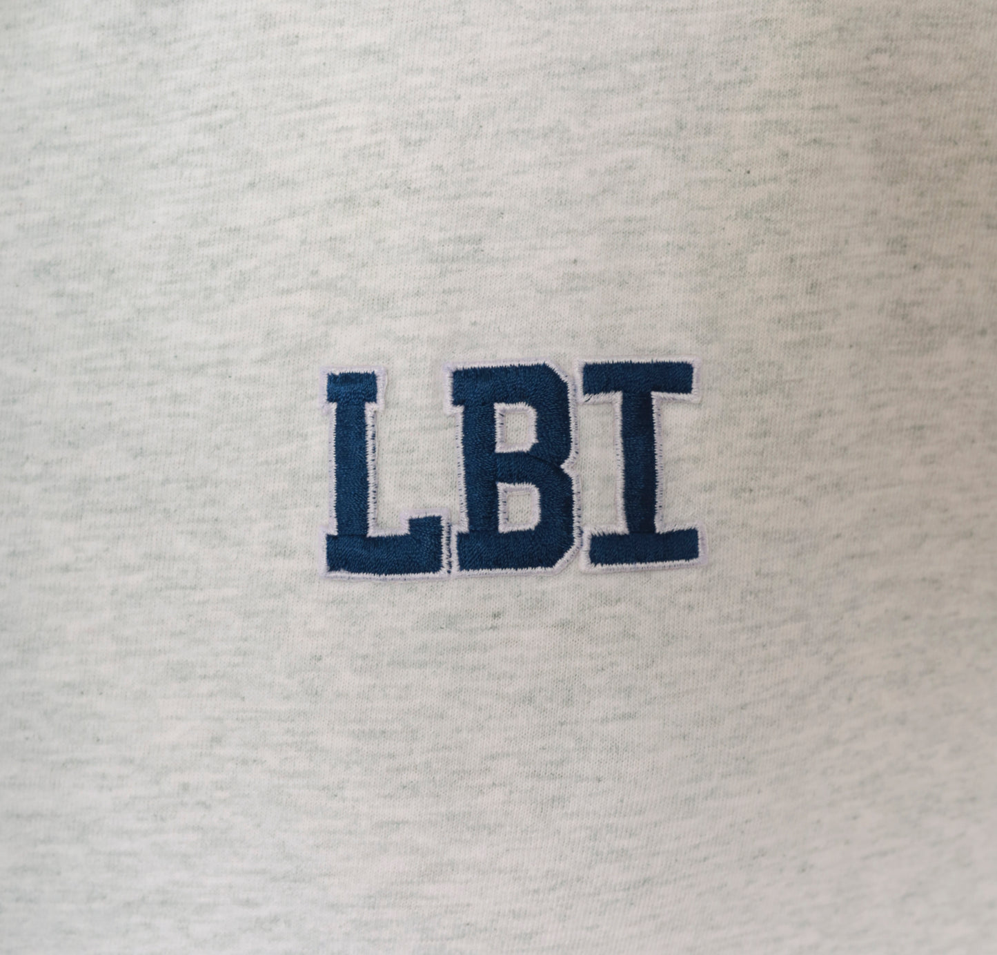 90s LBI Embroidered Tee Plaid Cuff Sleeve Grey Heather Cotton Collegiate Preppy Beach Town Souvenir Campus Wear Top Shirt Vintage Medium M