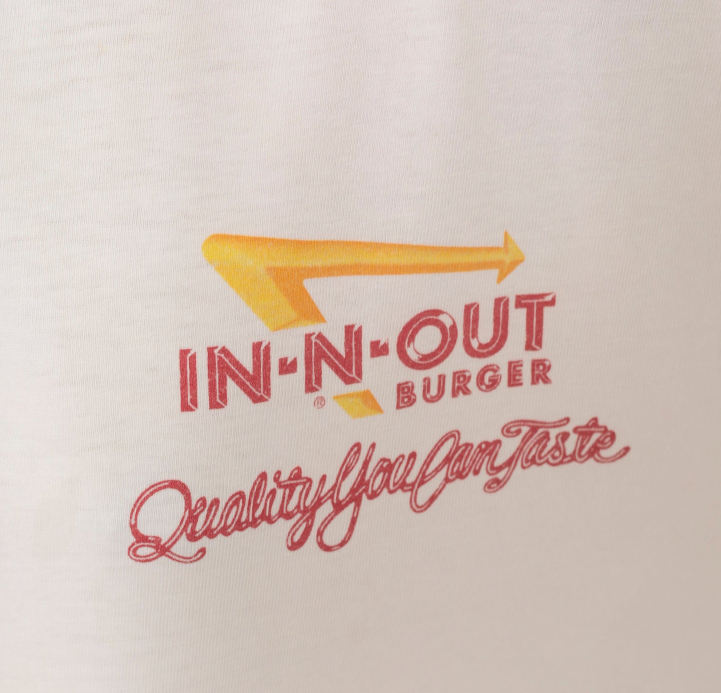 In N Out Burger Tee 90s Graphic Restaurant White Cotton Boxy Short Sleeve Palm Tree Classic Car California Streetwear Vintage Shirt Large L