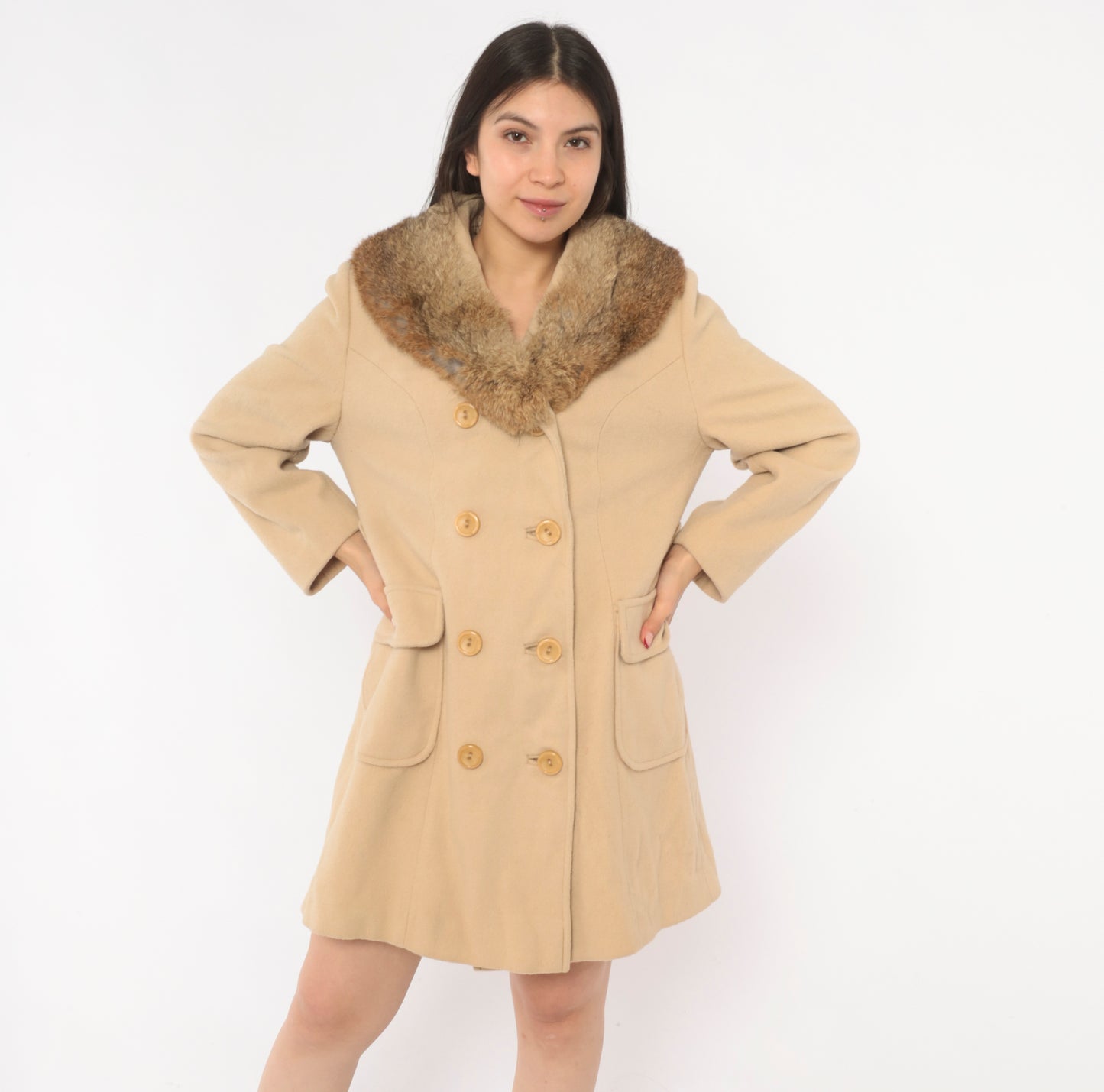 Fur Collar Wool Coat 60s Double Breasted Camel Tan Button Front Winter Jacket Warm Brown Neckline Princess Seam Vintage Outerwear Medium M