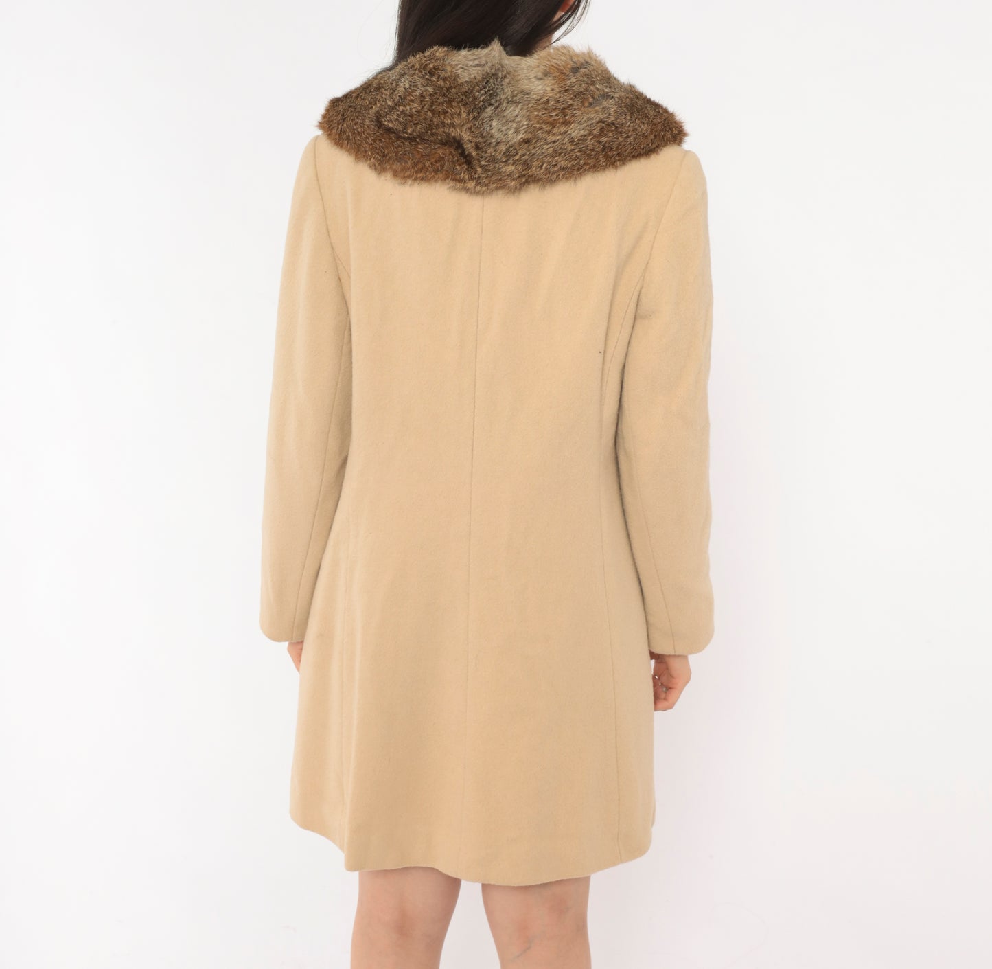 Fur Collar Wool Coat 60s Double Breasted Camel Tan Button Front Winter Jacket Warm Brown Neckline Princess Seam Vintage Outerwear Medium M