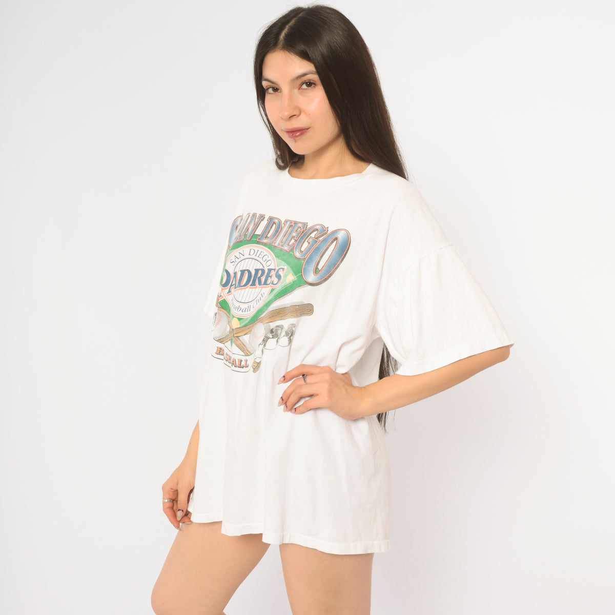 90s San Diego Padres Tee White Cotton MLB Baseball Graphic T Shirt Boxy Fit Short Sleeve Crew Neck Sports Fan Shirt Baseball Club Top Mens Womens Vintage Large L