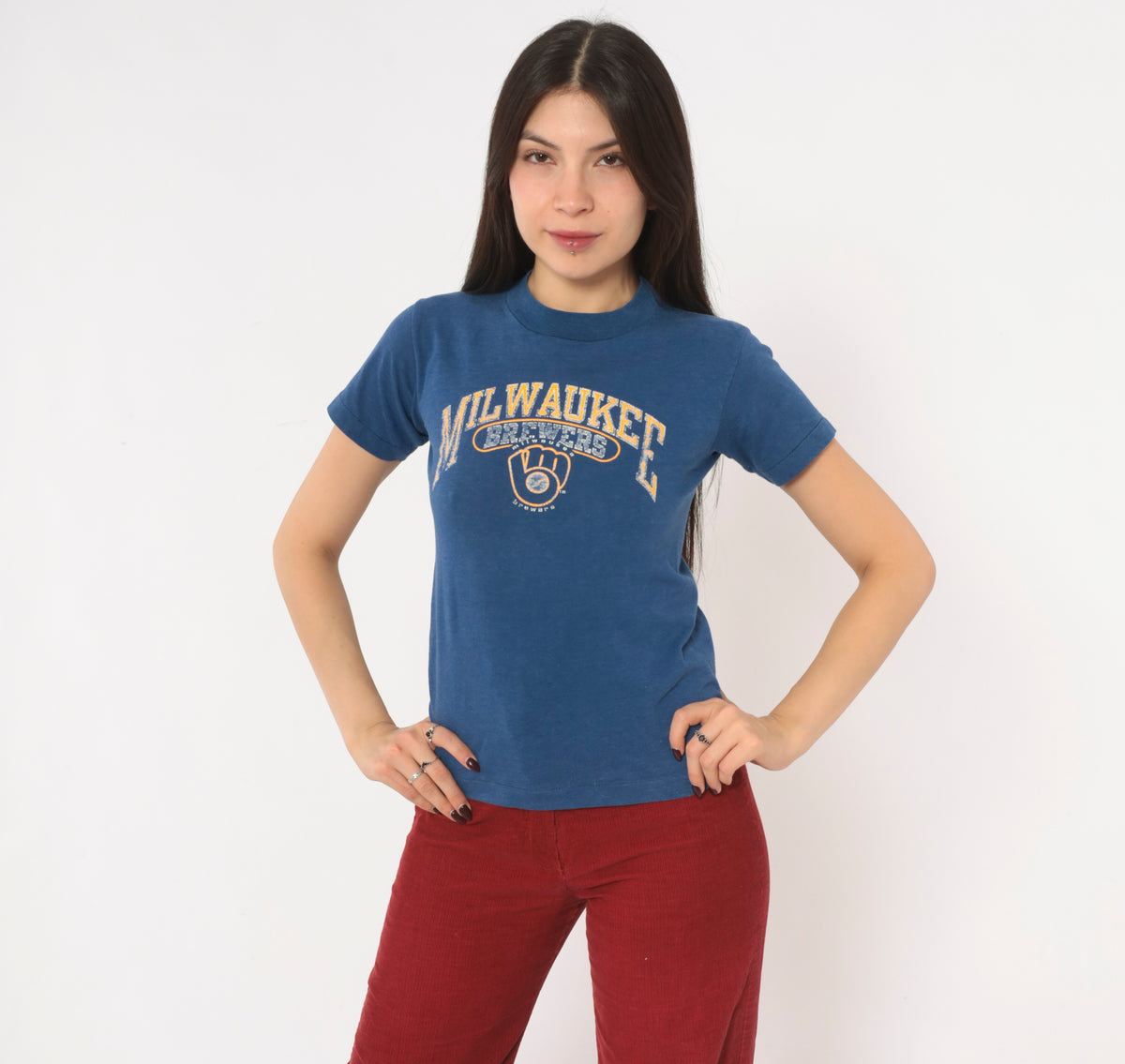 80s Milwaukee Brewers T Shirt MLB Baseball Graphic Tee Champion Blue Cotton Crew Neck Short Sleeve Mustard Yellow Distressed Print Fitted Sports Vintage Extra Small XS