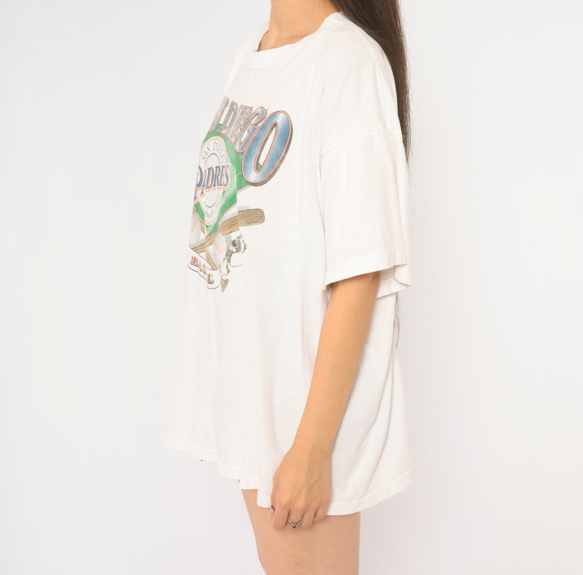 90s San Diego Padres Tee White Cotton MLB Baseball Graphic T Shirt Boxy Fit Short Sleeve Crew Neck Sports Fan Shirt Baseball Club Top Mens Womens Vintage Large L