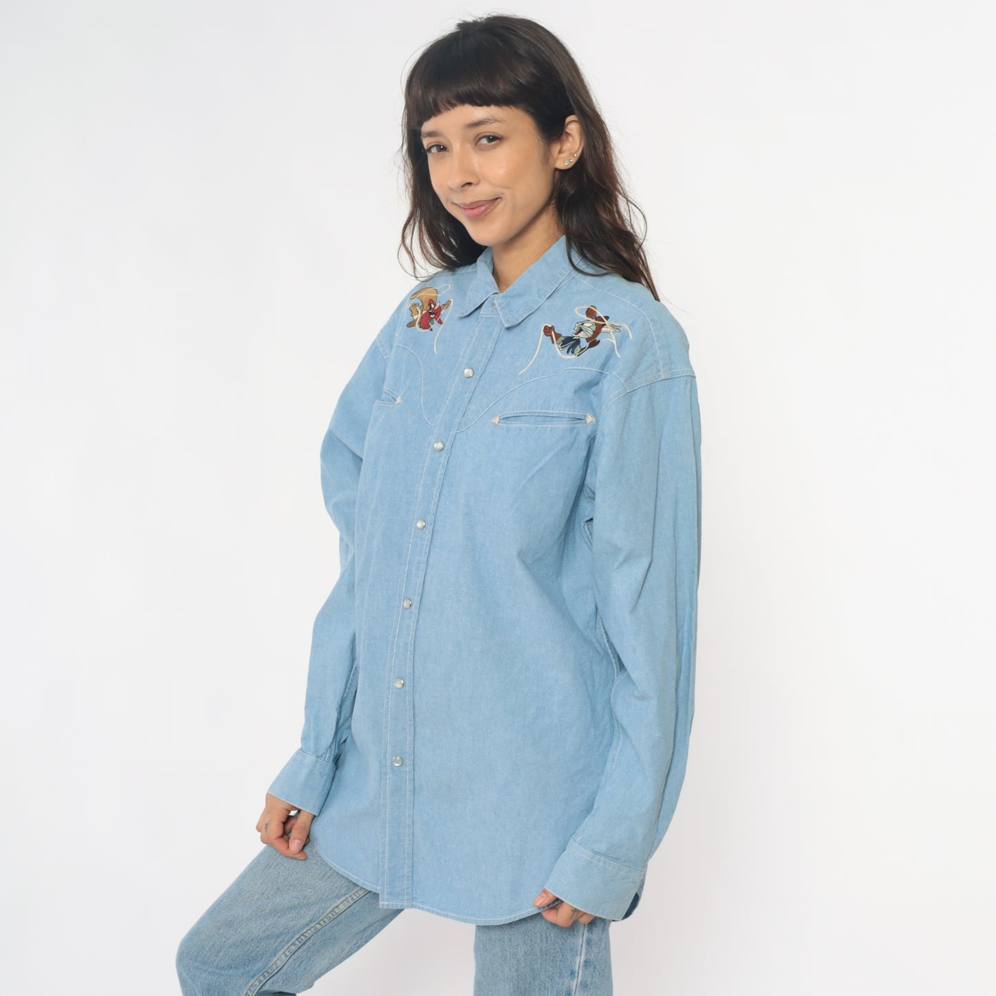 Looney Tunes Western Snap Button Shirt Warner Bros 90s Denim Tasmanian Devil Taz Embroidered Blue Chambray Cotton Novelty Cartoon Medium M