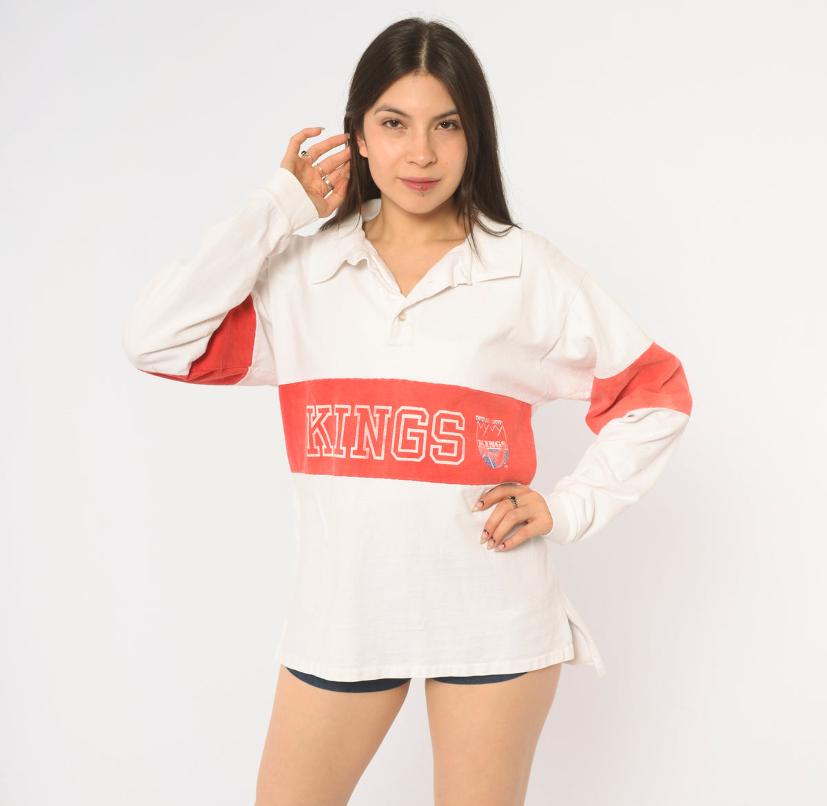 80s Sacramento Kings Polo Shirt NBA White Red Cotton Long Sleeve Collared Rugby Basketball Pullover Button Front Boxy Fit Sports Fan Graphic Top Vintage Medium M