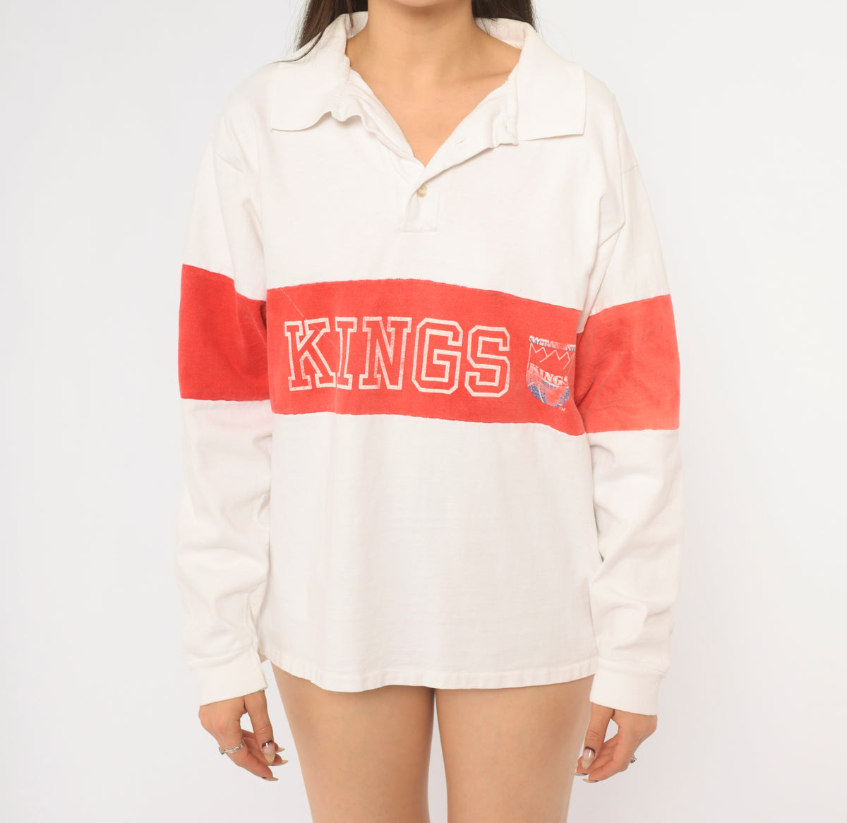 80s Sacramento Kings Polo Shirt NBA White Red Cotton Long Sleeve Collared Rugby Basketball Pullover Button Front Boxy Fit Sports Fan Graphic Top Vintage Medium M