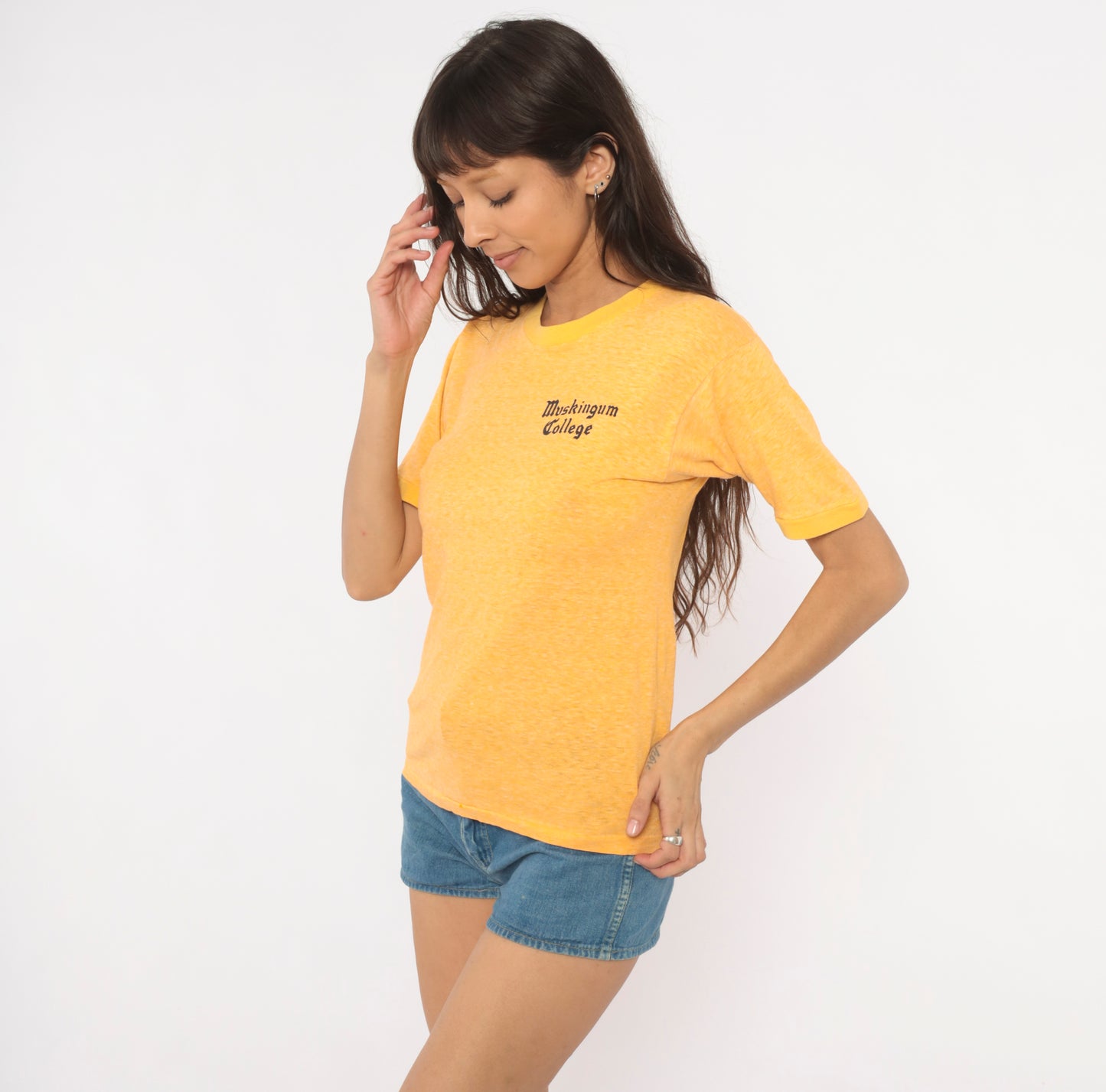 Muskingum College Tee 80s Heathered Gold Cotton University Shirt Mustard Yellow Collegiate Preppy Academic Vintage Top Extra Small XS