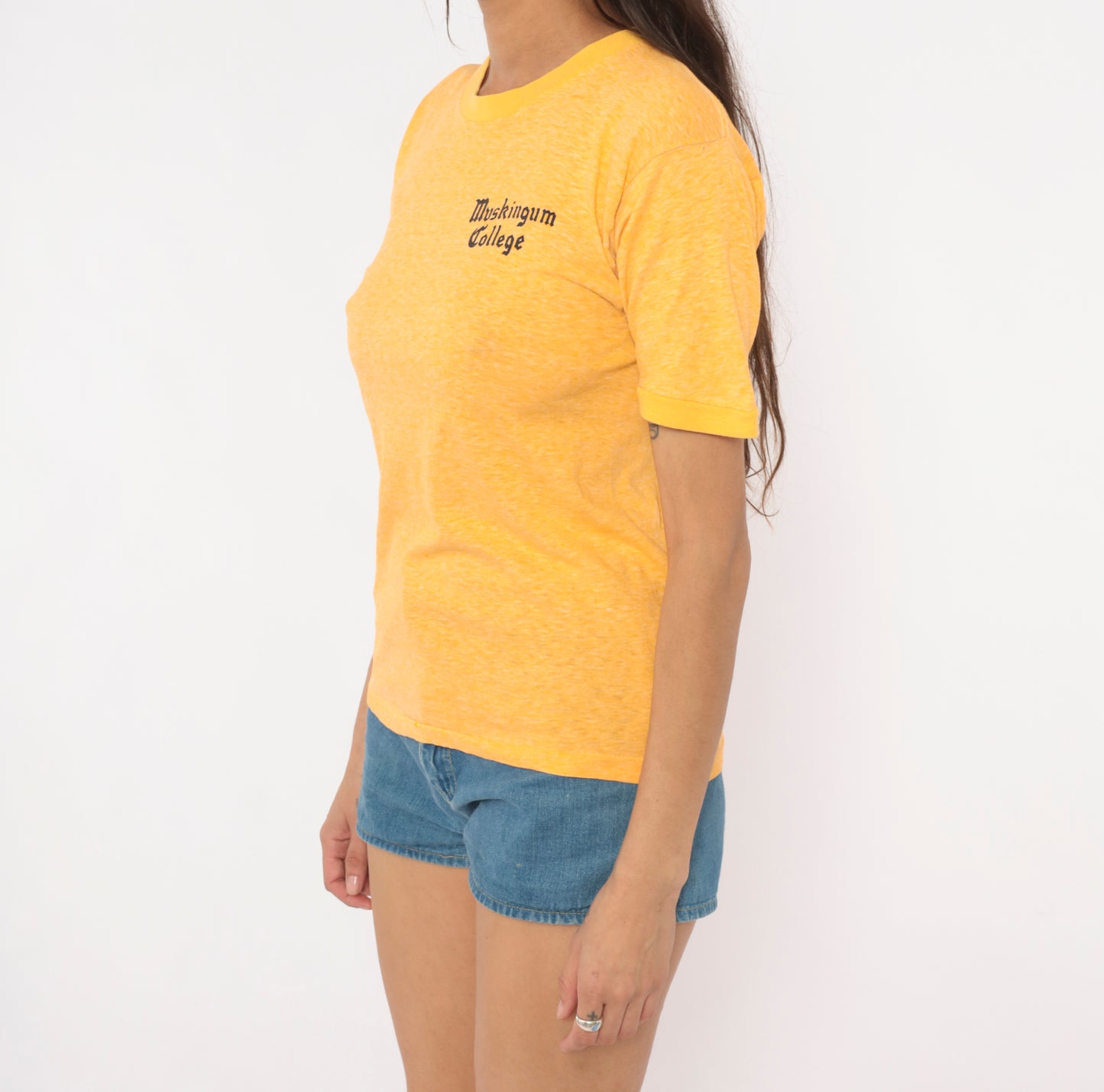 Muskingum College Tee 80s Heathered Gold Cotton University Shirt Mustard Yellow Collegiate Preppy Academic Vintage Top Extra Small XS