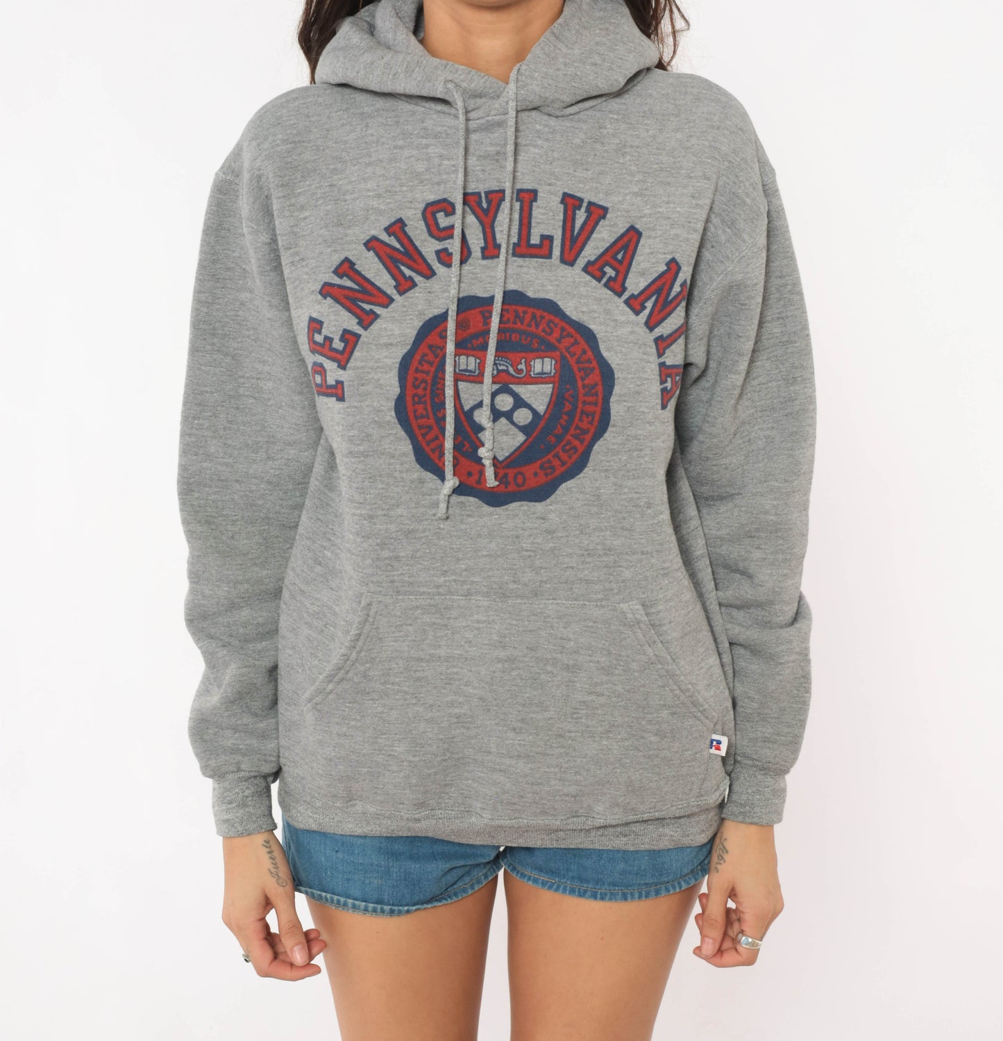 Y2K Pennsylvania University Hoodie Grey Pullover Sweatshirt Russell Athletic Crest Pocket Collegiate Preppy League Ash Hooded Top Medium M