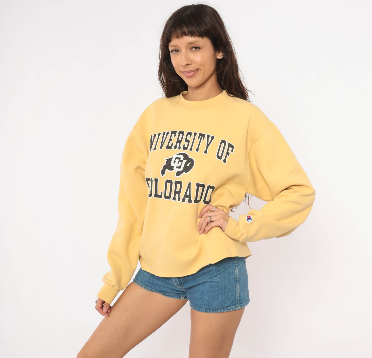 Y2K Gold Champion Sweatshirt University Of Colorado Buffaloes CU Pullover Collegiate Varsity Yellow Mustard Sporty Campus Athletic Medium M