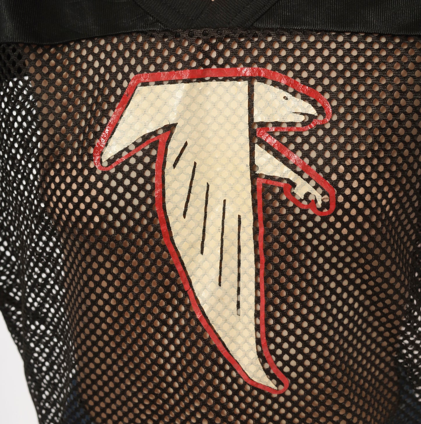 Atlanta Falcons Mesh Jersey 90s NFL Football V Neck Black Sheer Practice Top Cream Red Logo Streetwear Athletic Vintage Sport Shirt Medium M