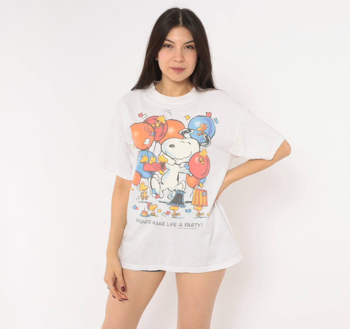 Snoopy Peanuts Party Tee 90s Graphic Print White Cotton Shirt Woodstock Cartoon Friends Make Life A Crew Neck Boxy Fit Vintage Band Style Unisex Top Medium M