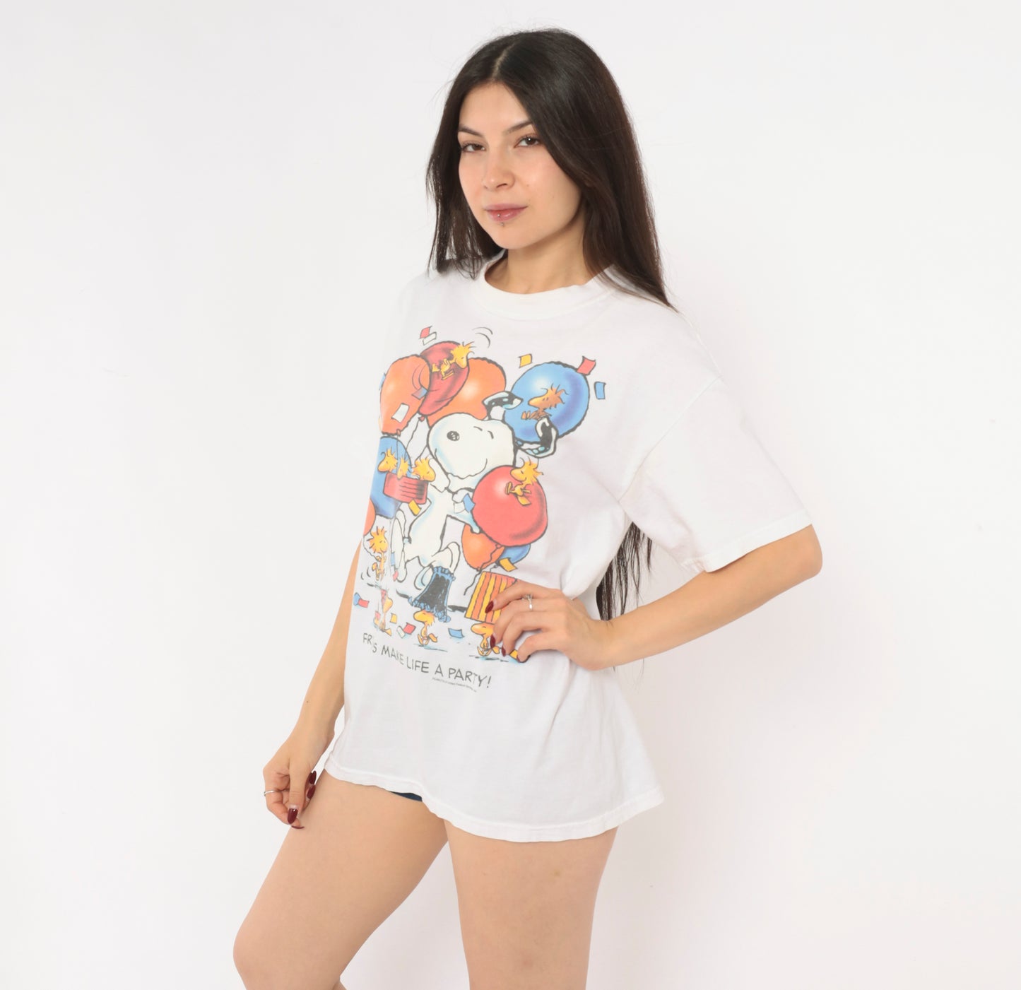 Snoopy Peanuts Party Tee 90s Graphic Print White Cotton Shirt Woodstock Cartoon Friends Make Life A Crew Neck Boxy Fit Vintage Band Style Unisex Top Medium M